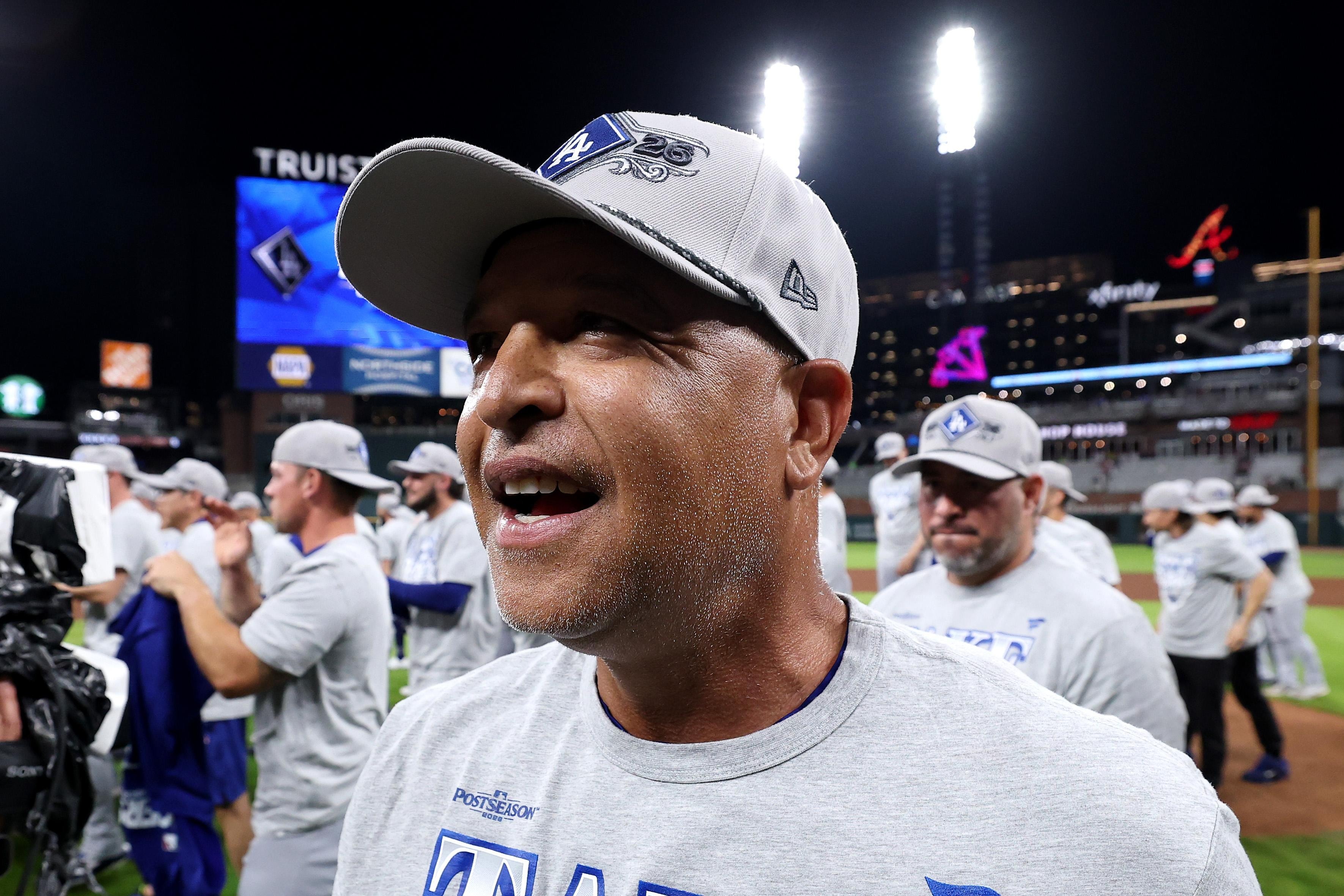 Dave Roberts’ win puts Dodgers manager Dave Roberts past Tony La Russa on postseason victories