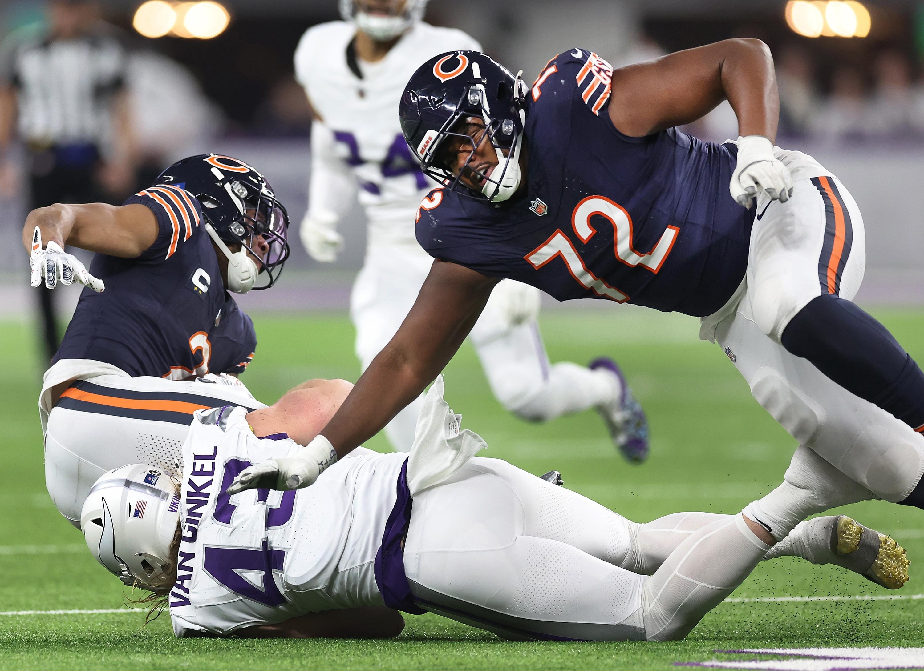 Eagles add tackle depth by signing Bears 2024 third-round pick Kiran Amegadjie to the practice squad