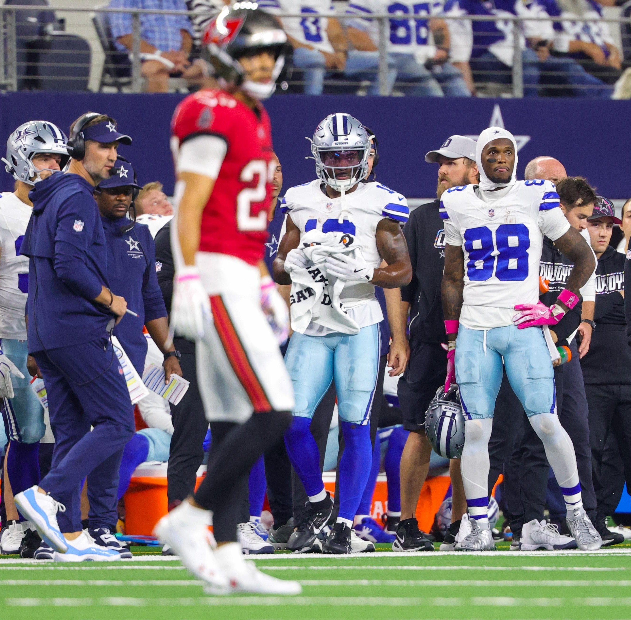 Cowboys’ loss to Buccaneers again puts spotlight on injuries to key players