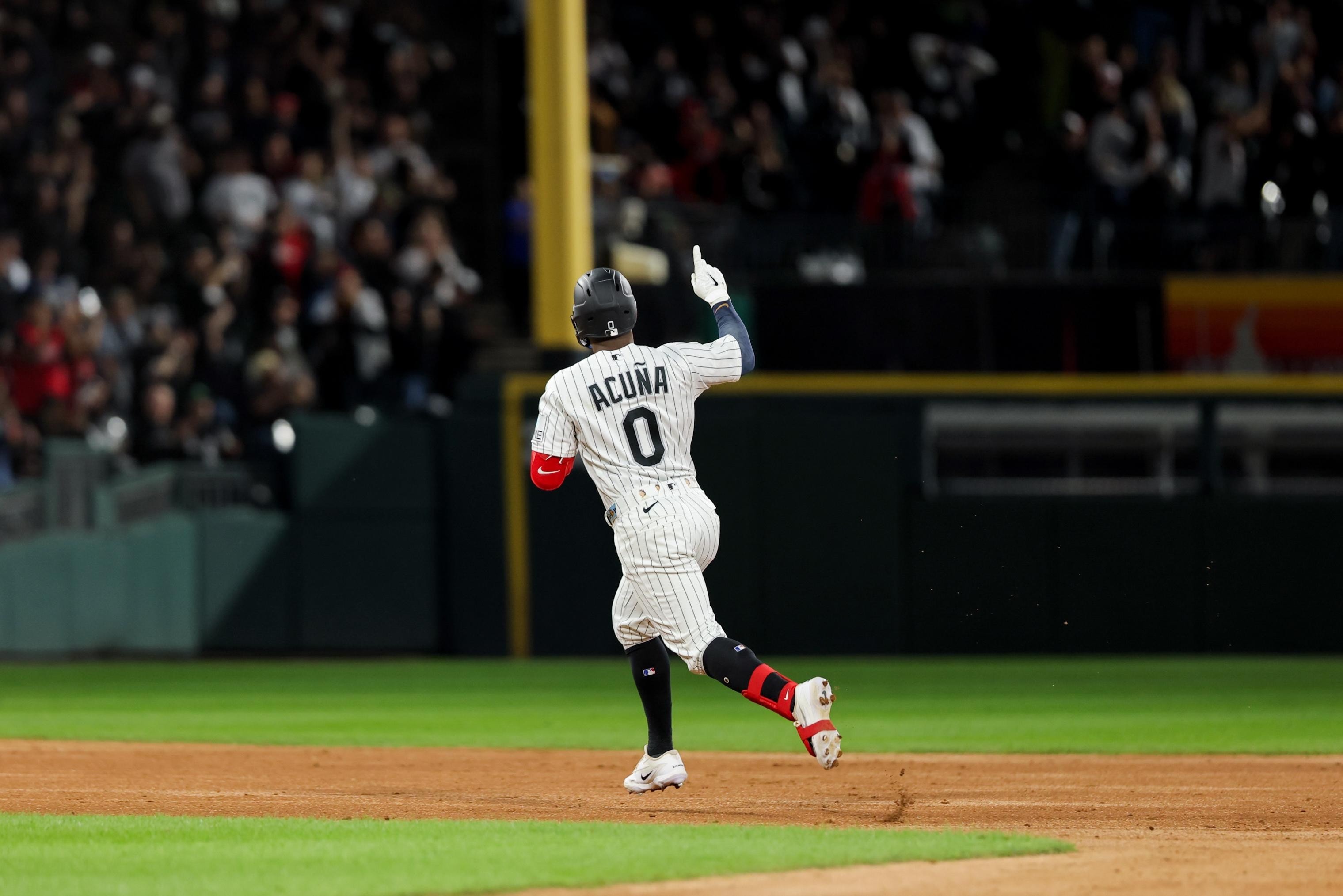 Guardians stave off elimination in ALDS Game 4, sending the series to a more cautious conversation
