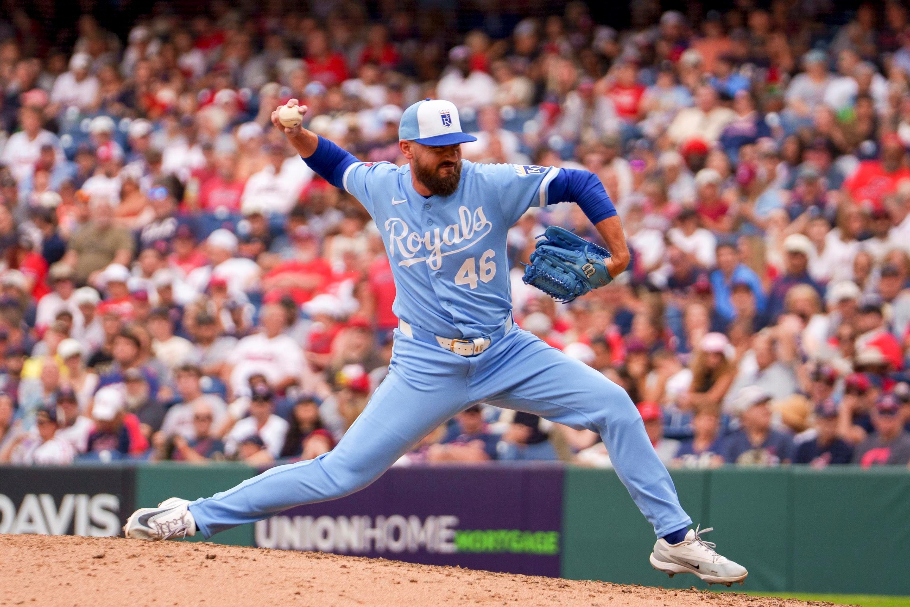 Yankees claim reliever John Schreiber off waivers from Royals, adding bullpen depth for the stretch