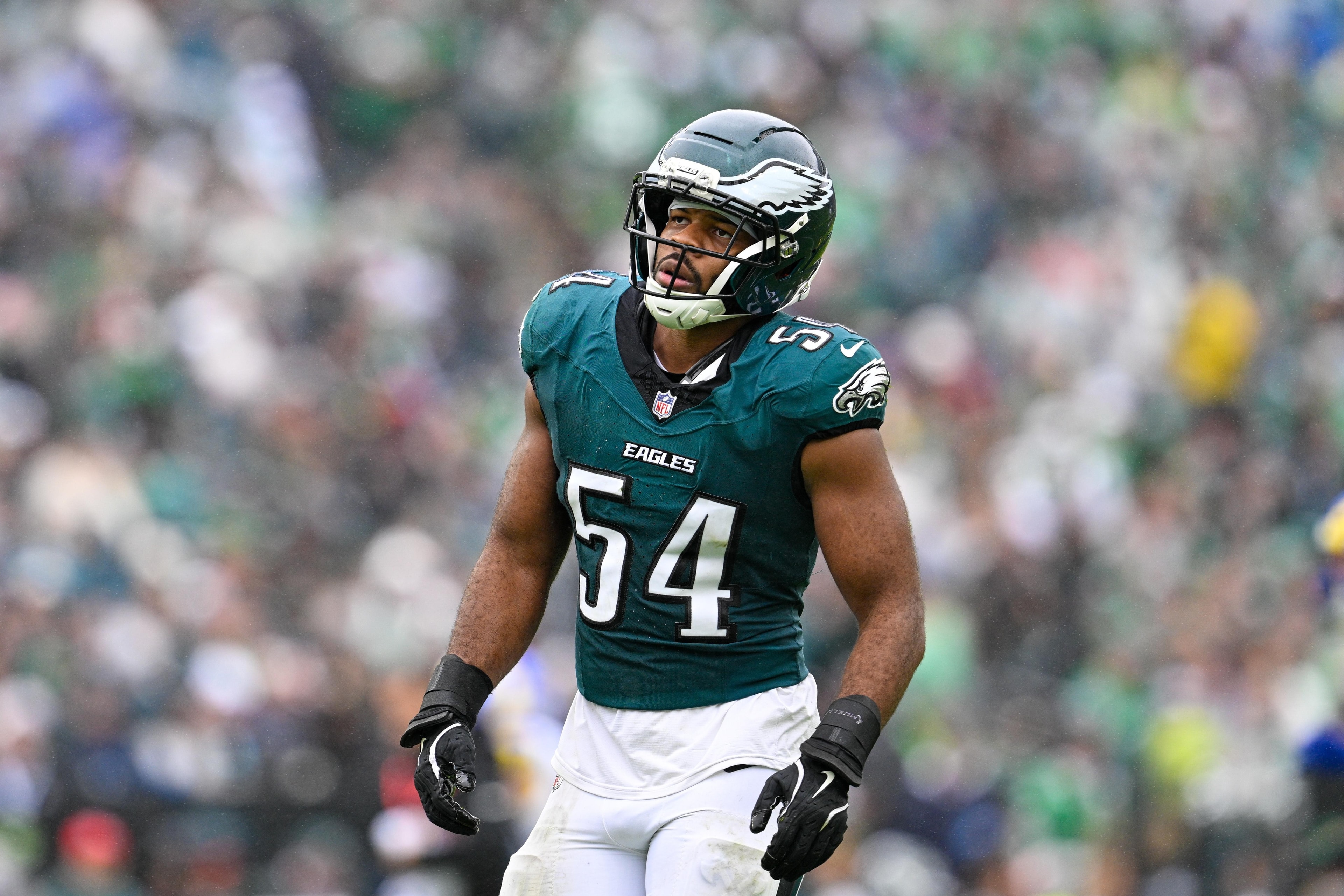 Vic Fangio confirms Eagles plan to rotate Jeremiah Trotter Jr. and Jihaad Campbell at off-ball linebacker