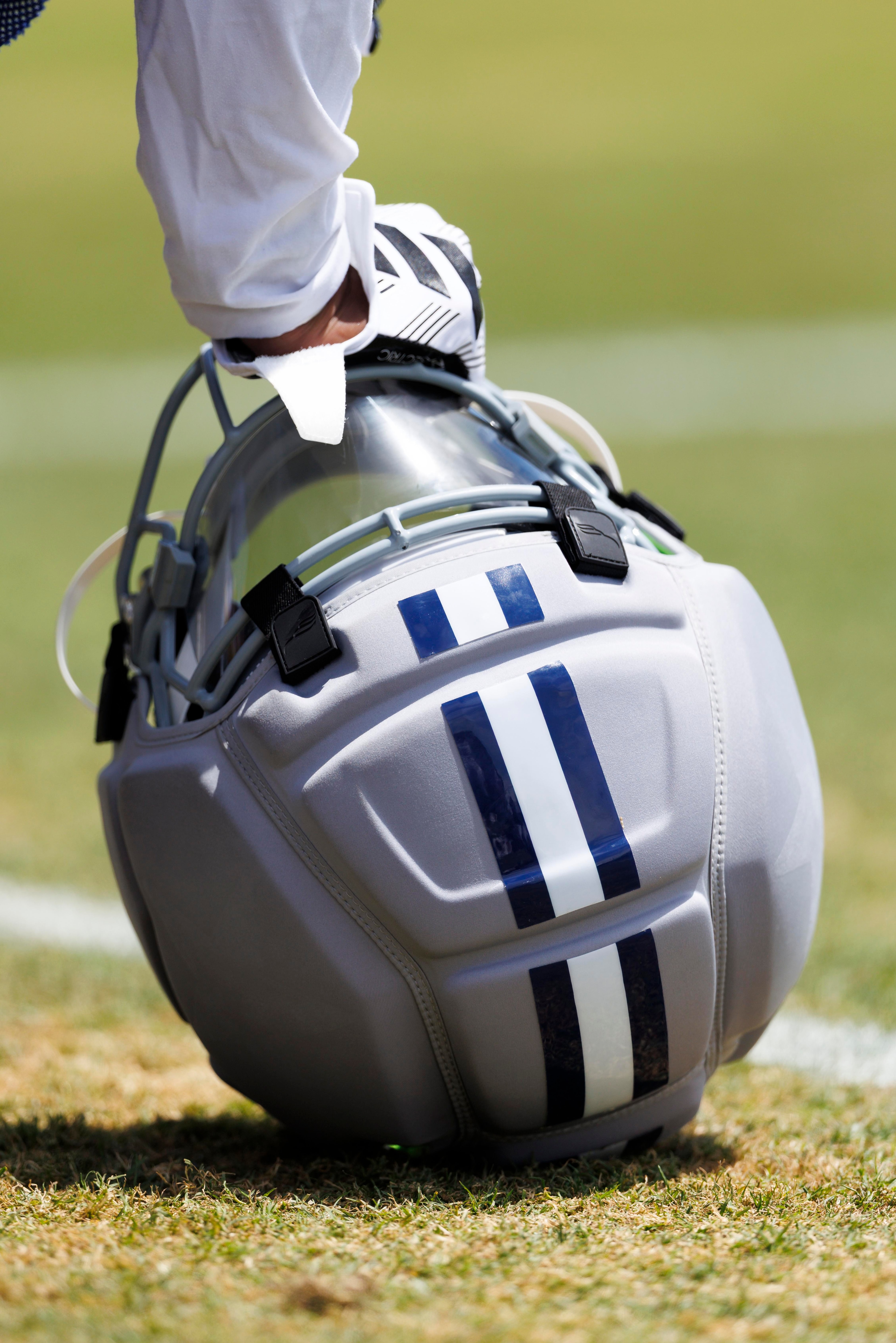 Dallas Cowboys’ Oxnard camp spotlight returns, and fans pick their favorite storyline