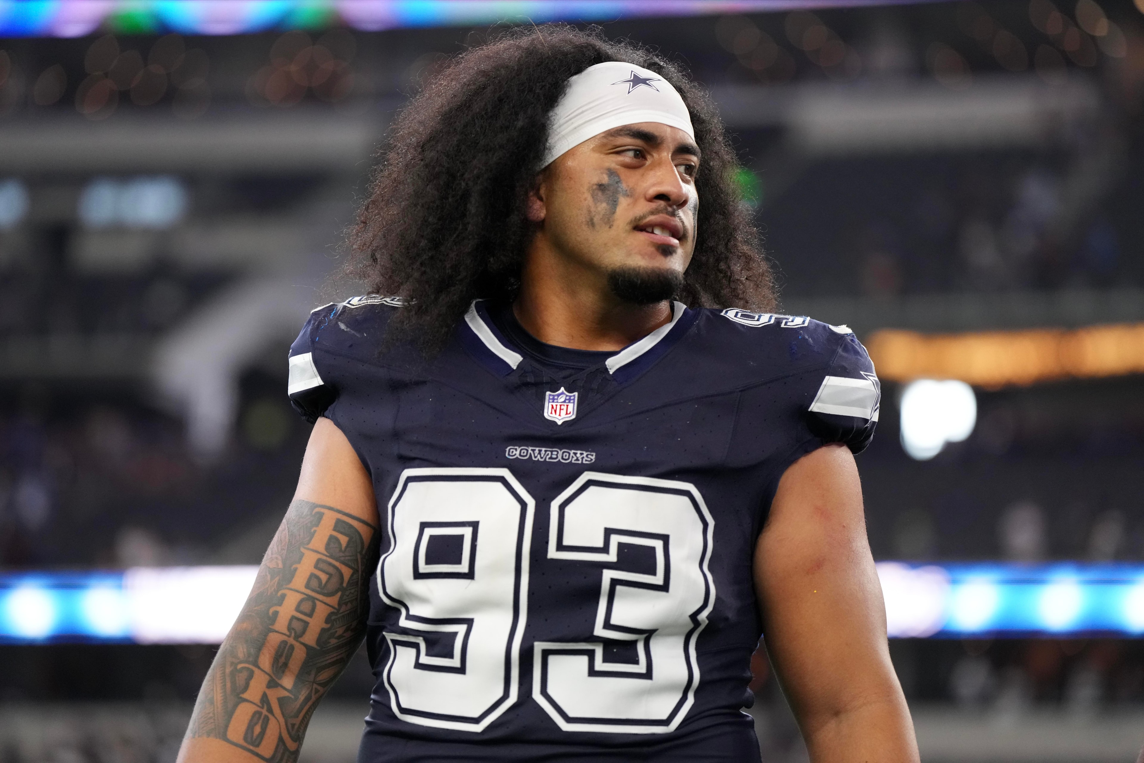 49ers add defensive lineman Vilami Fehoko, release TE Josiah Deguara