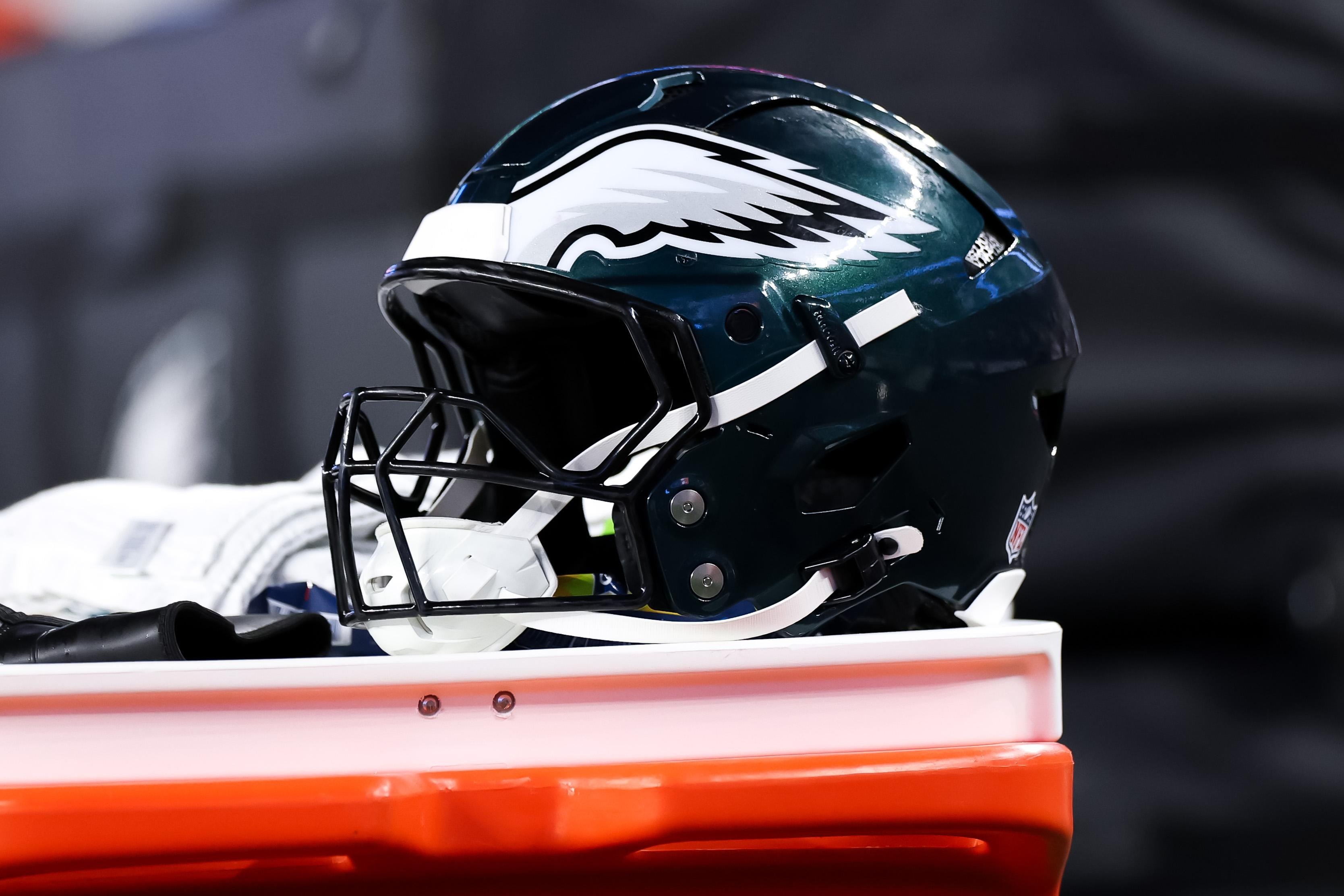 Eagles roster decisions loom as NFL cuts deadline approaches
