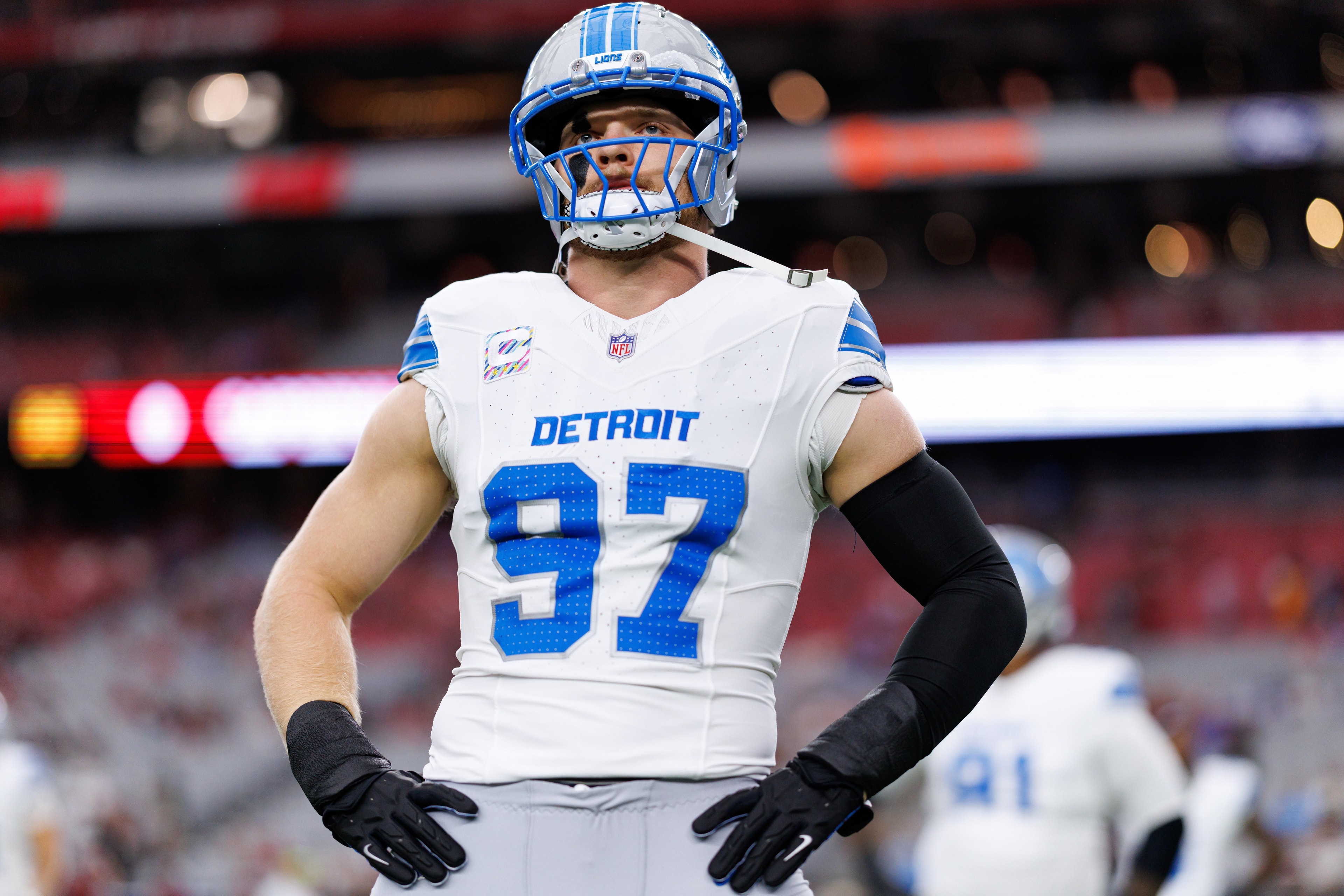 Aidan Hutchinson and Jaishawn Barham keep the Wolverines’ NFL momentum rolling in Week 6