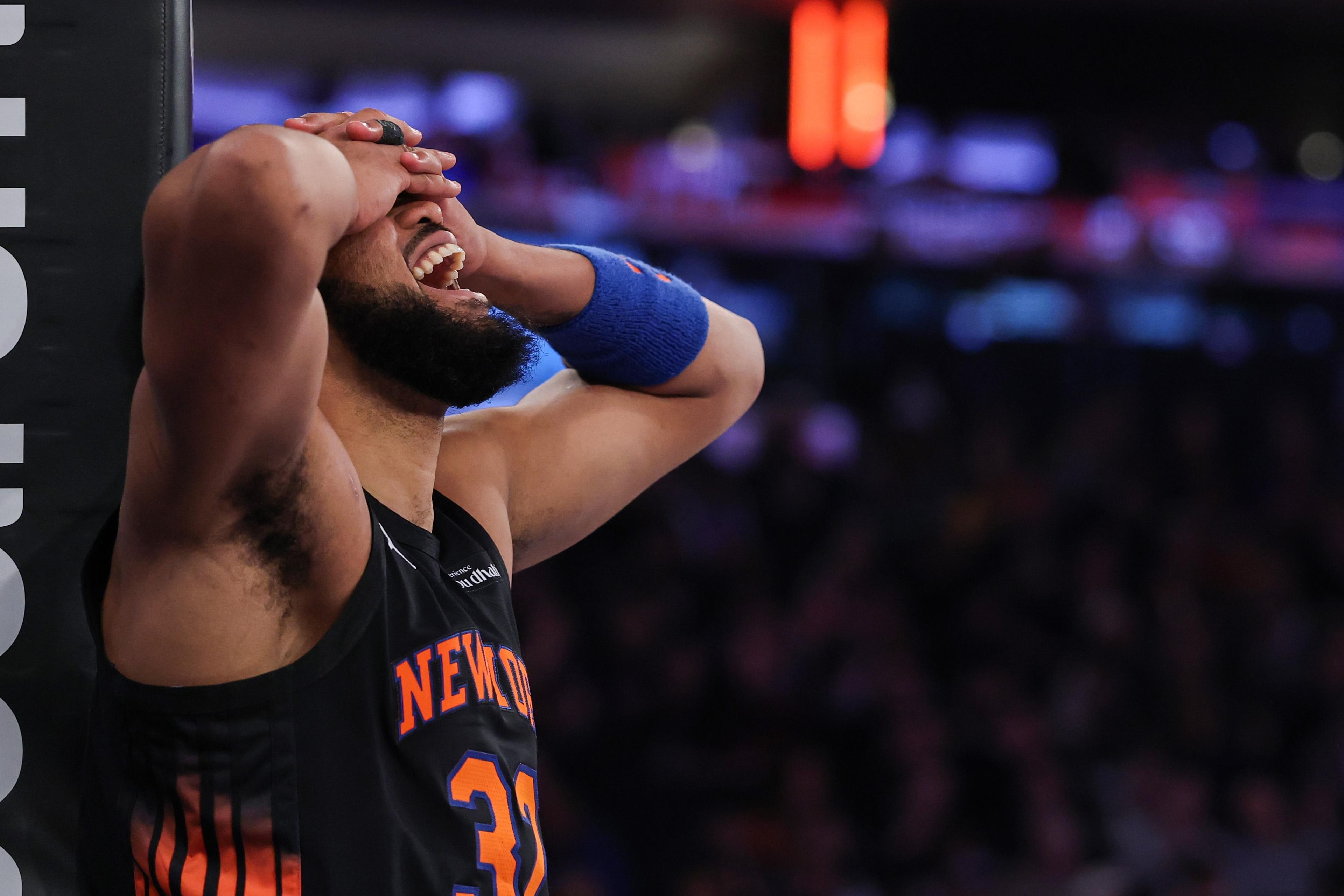Knicks host Timberwolves as Mike Brown, Karl-Anthony Towns themes from Knicks Bulletin