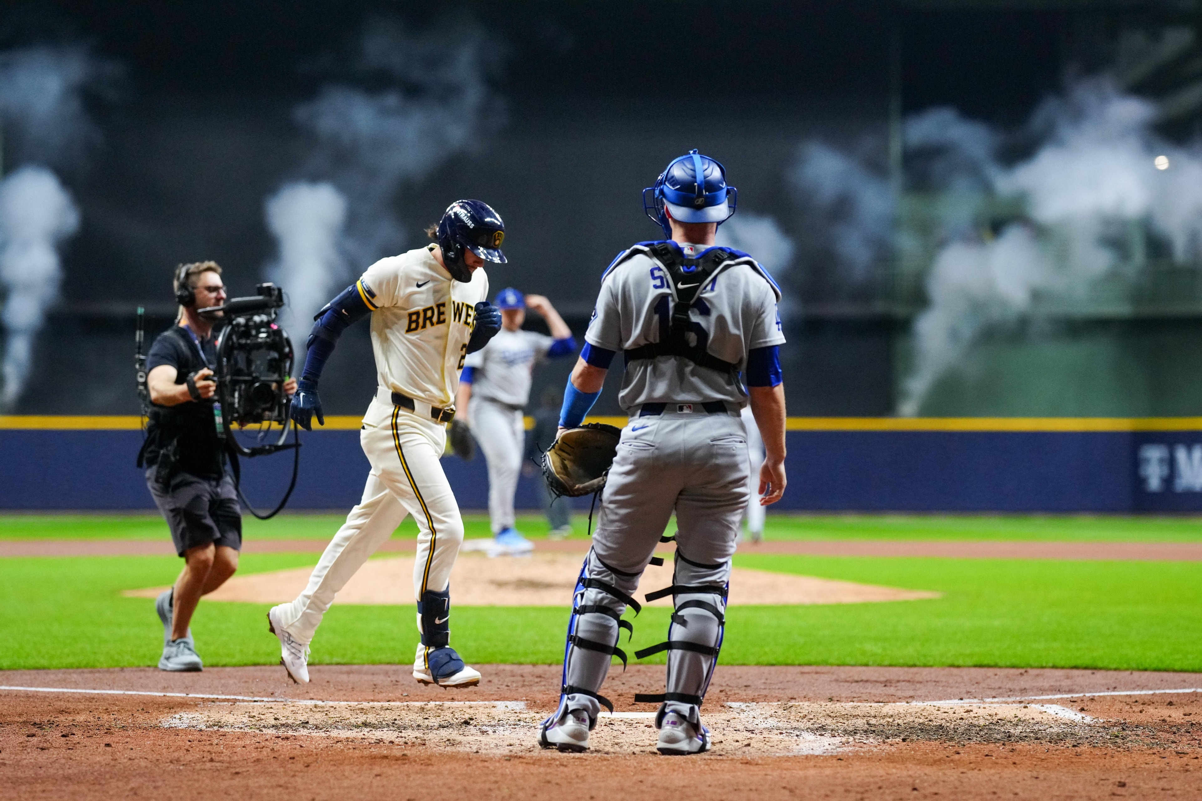 Diamondbacks look toward 2027, betting on rookies as they regroup after missing the postseason