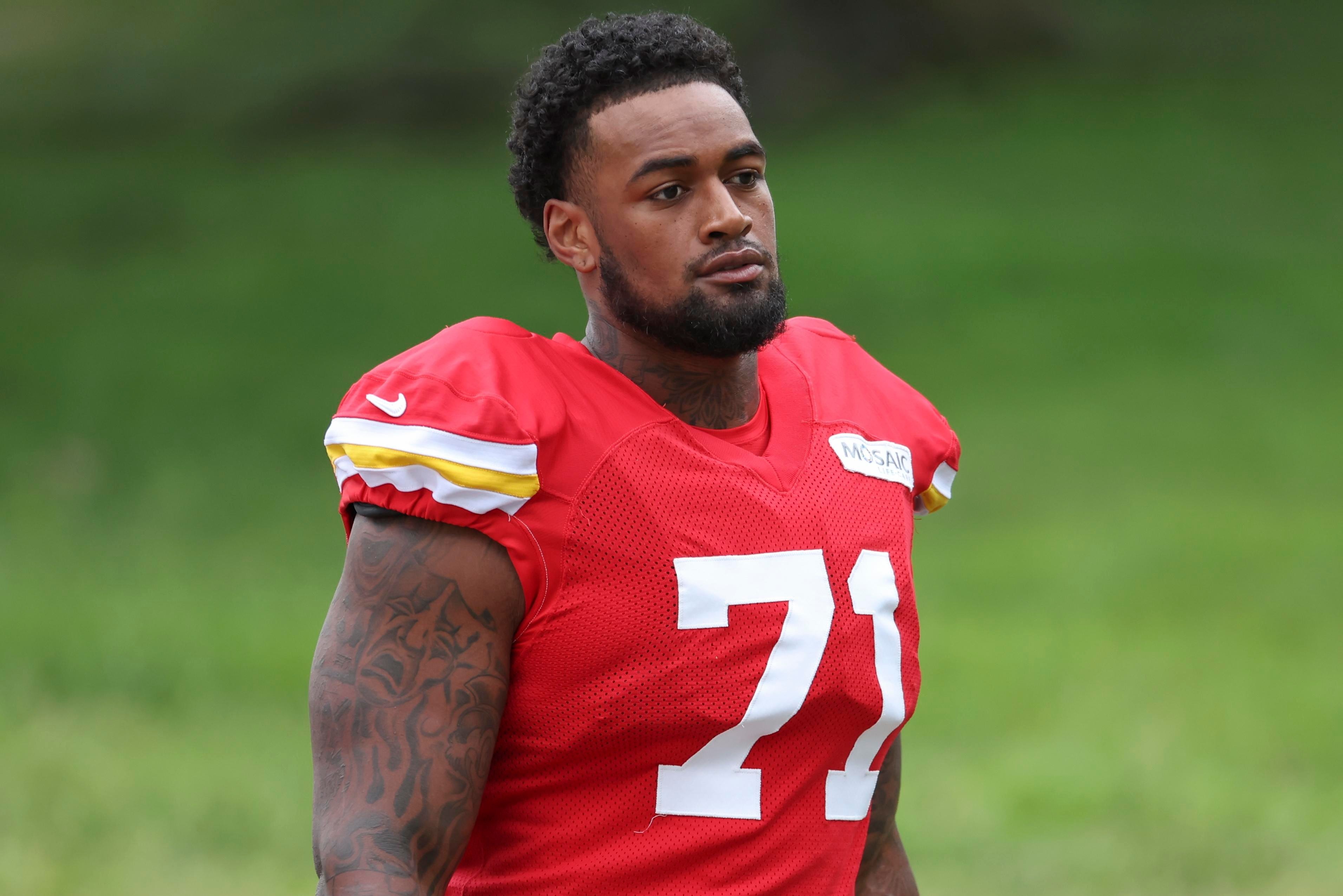 Chiefs’ Josh Simmons back-injury status remains uncertain after practice absence