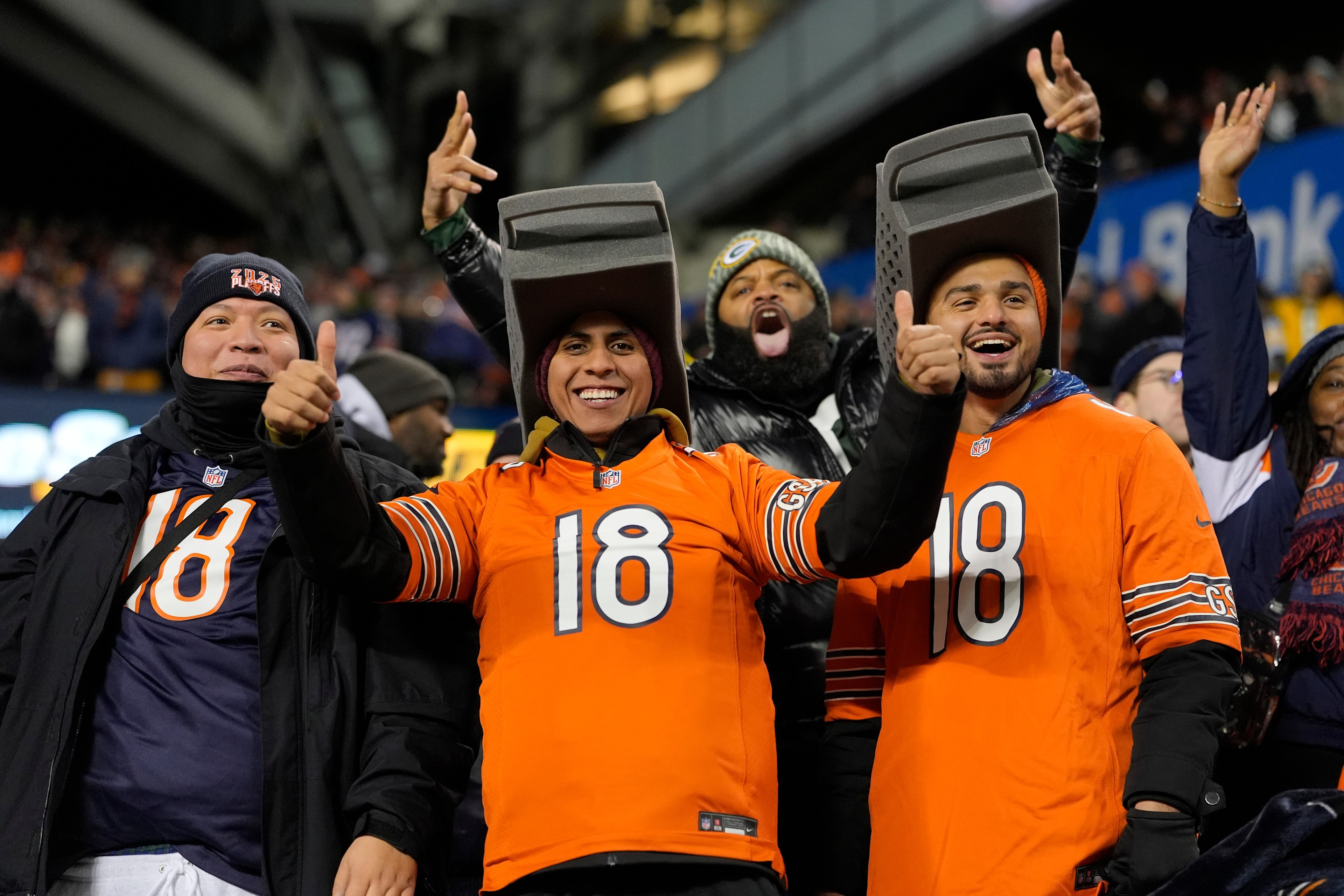 Mac & Read Show tackles Bears-Packers, spotlighting rivalry feel and the injury-report question