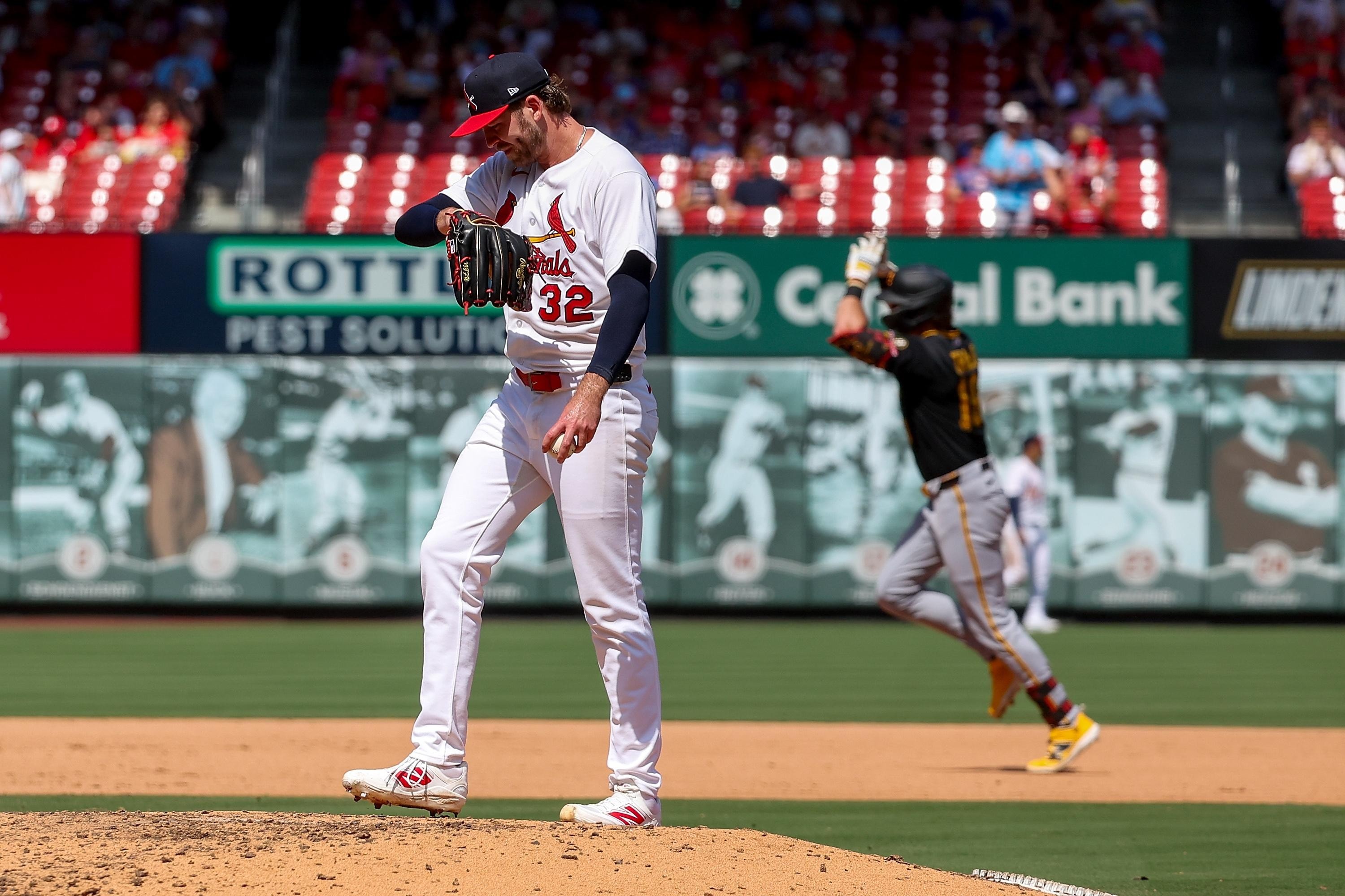 Pirate Homers and Cardinals Sloppy Play Swing Sunday’s Series Result for Pittsburgh