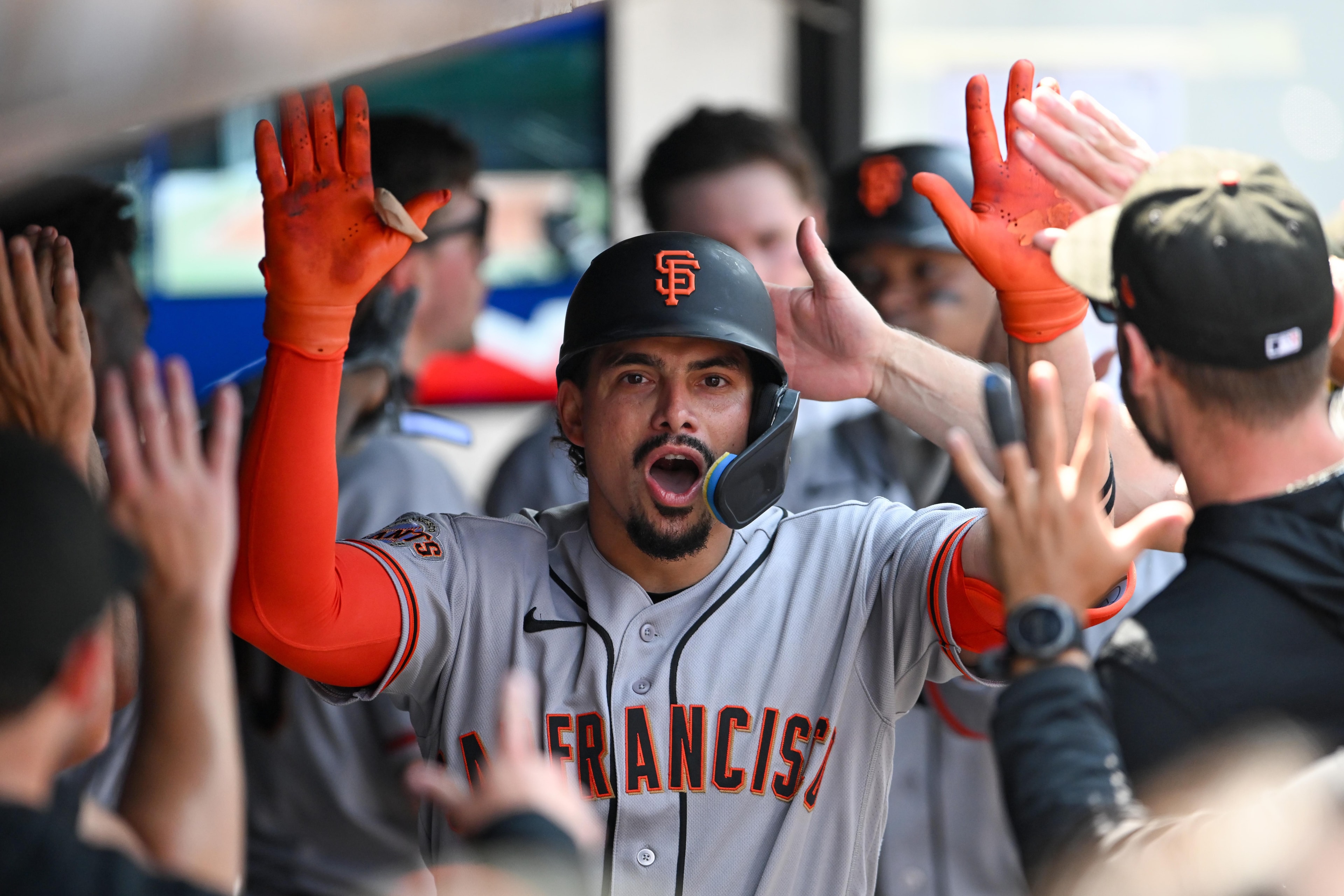 Giants “Community” crew turns a tough loss into a Willy Adames milestone celebration