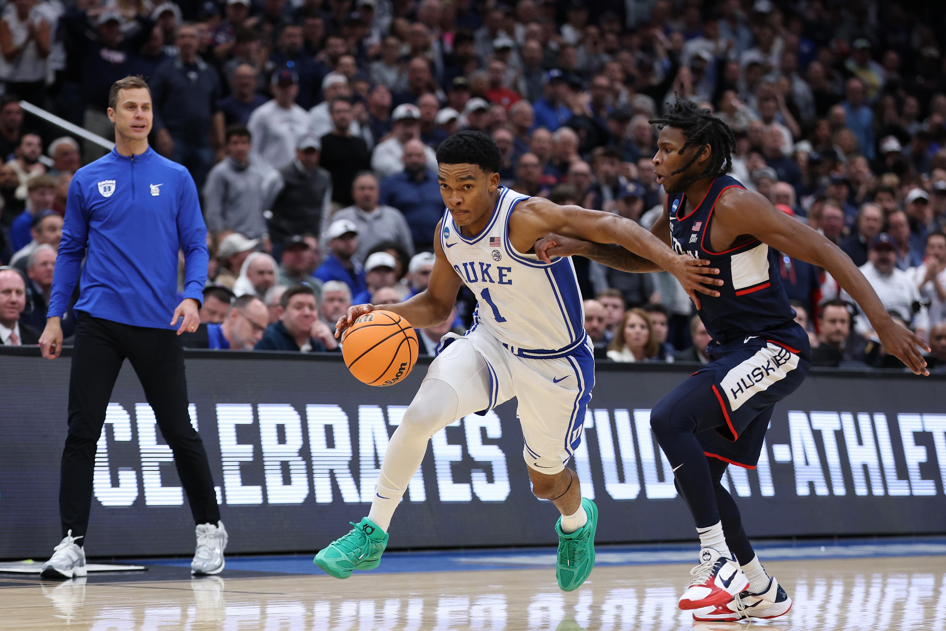 Jon Scheyer says Caleb Foster will miss Thursday with an ankle injury, expected back for Duke’s opener vs. Army