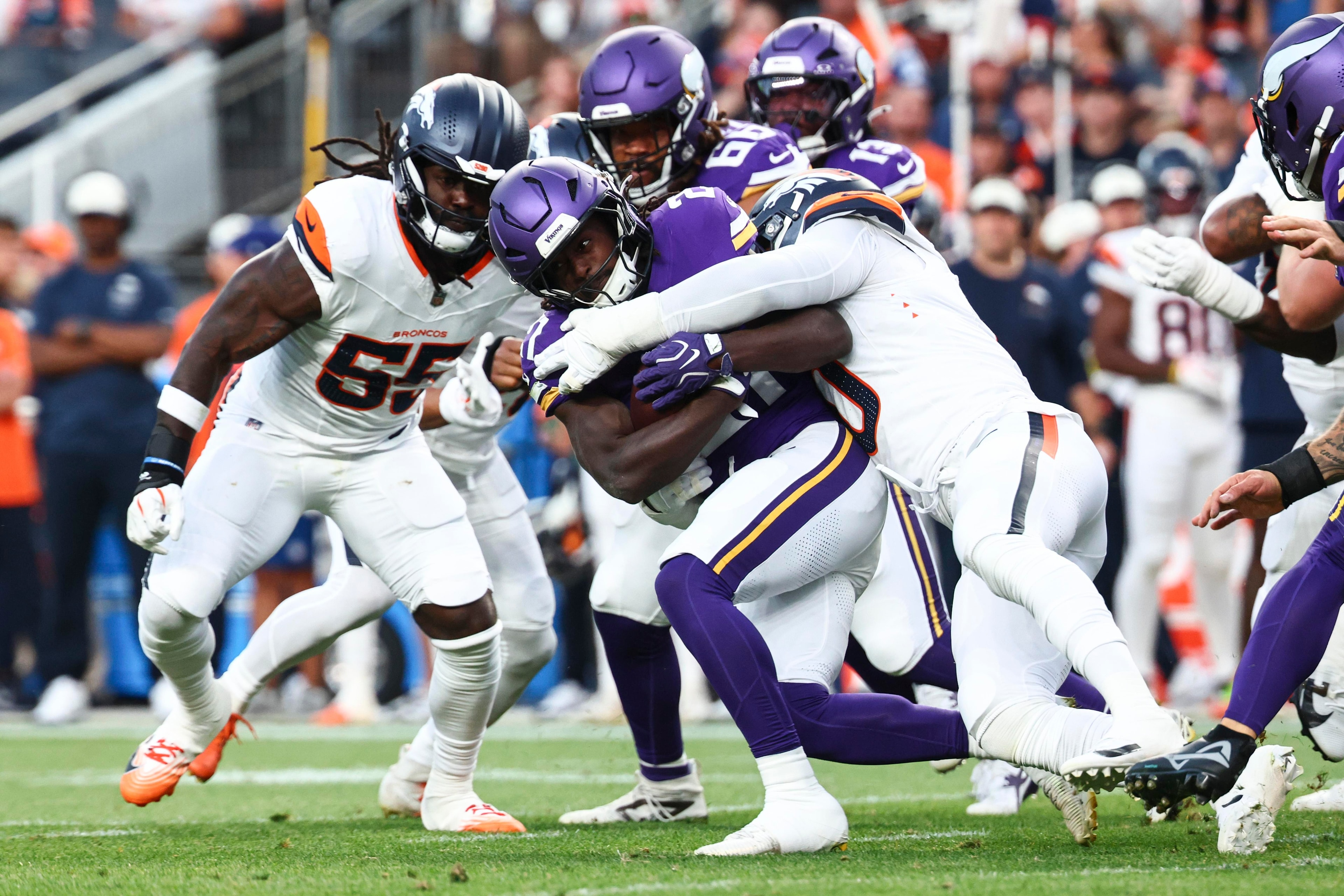 Broncos’ late preseason surge shuts down Vikings, 34-6 in Denver’s final tune-up