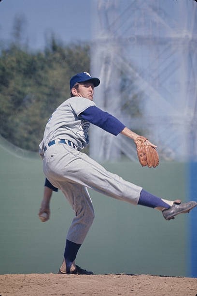 Tommy John, the White Sox pitching icon whose name became synonymous with the surgery that saved arms, dies at 1943-2026