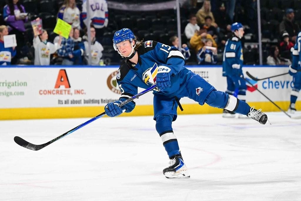 Colorado Avalanche Top 25 Under 25 ranks T.J. Hughes at No. 6