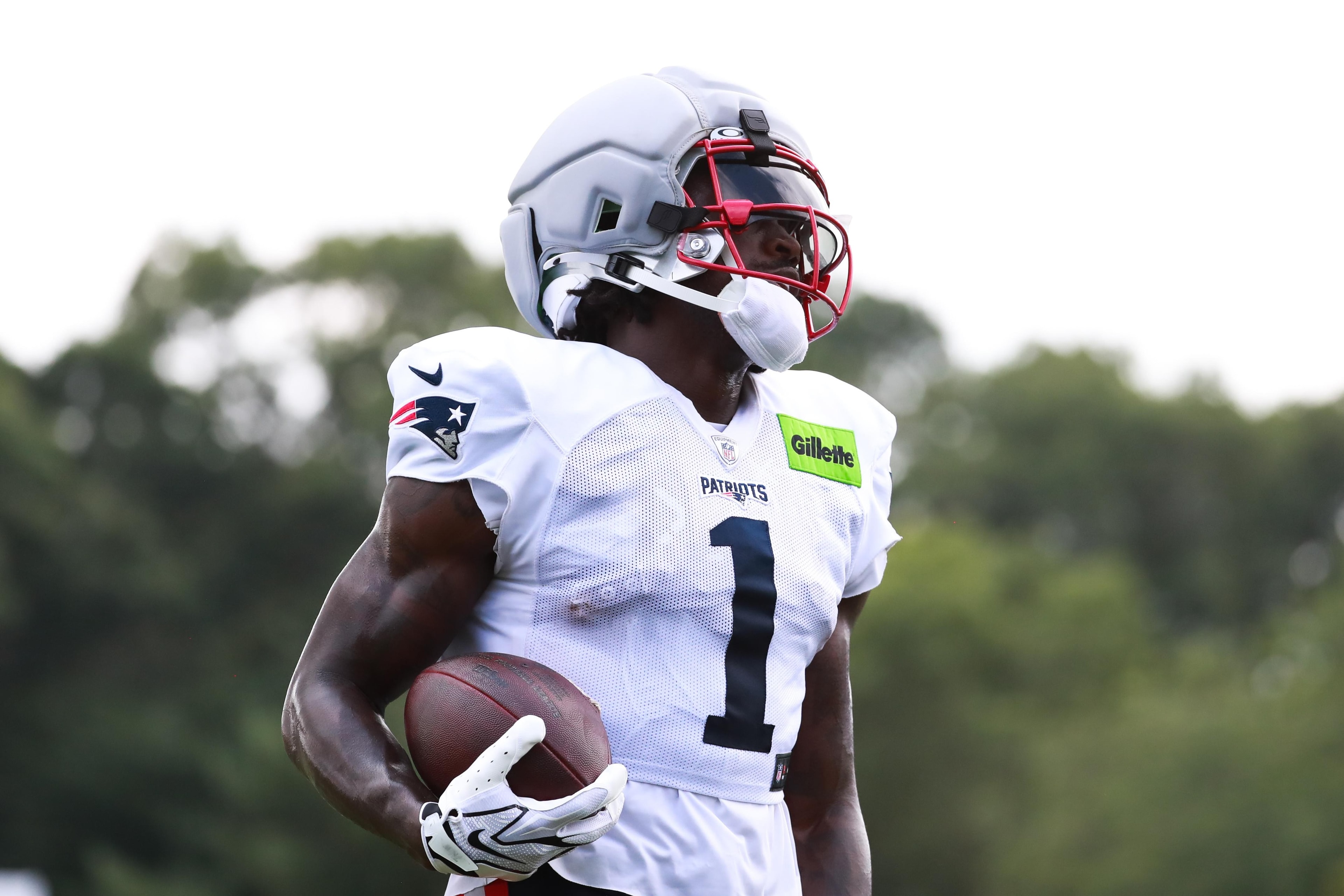 Patriots training camp notebook: New wide receivers keep standing out as practice intensity rises