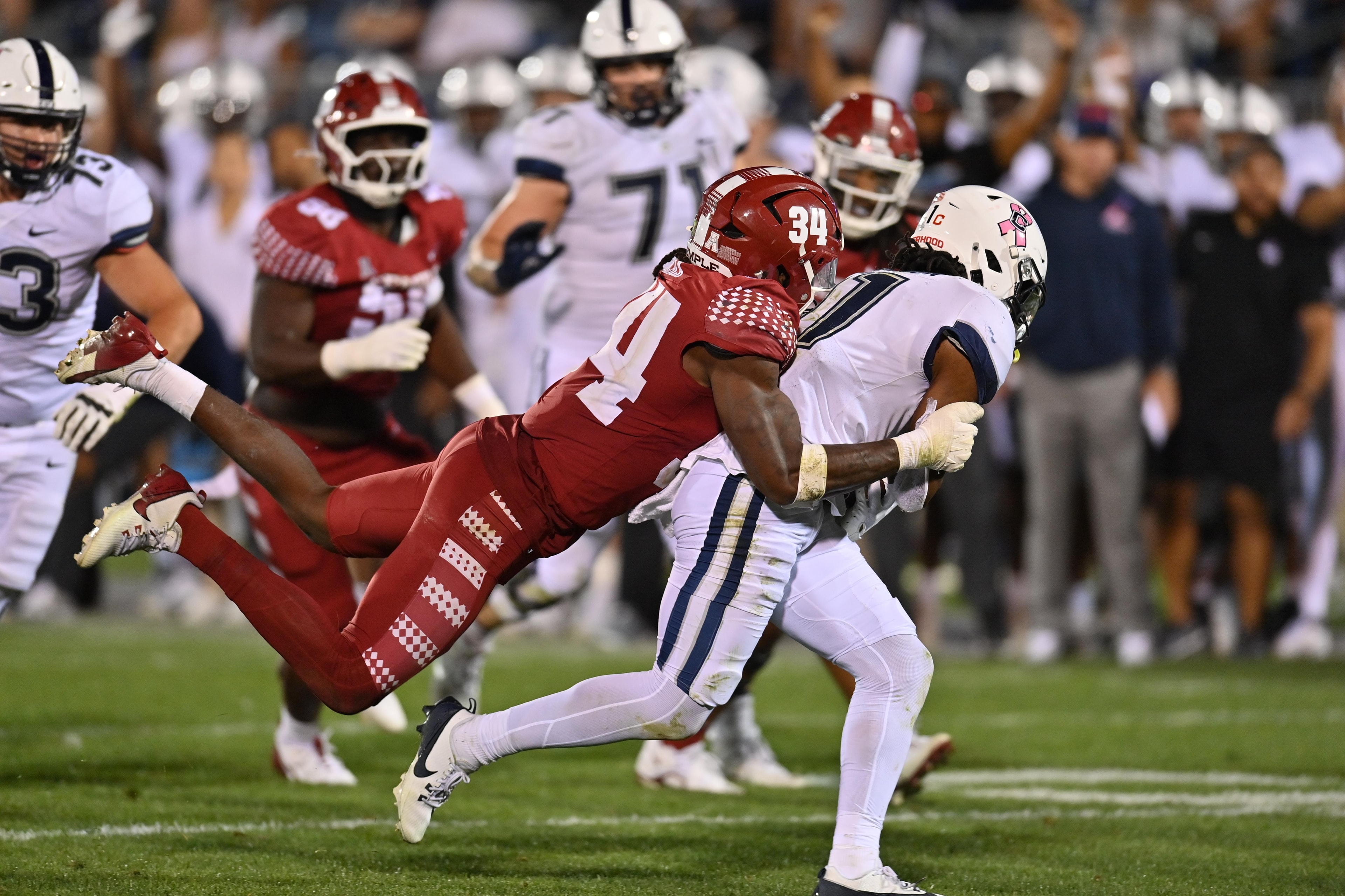 49ers add tryouts for pass rush depth as roster moves continue