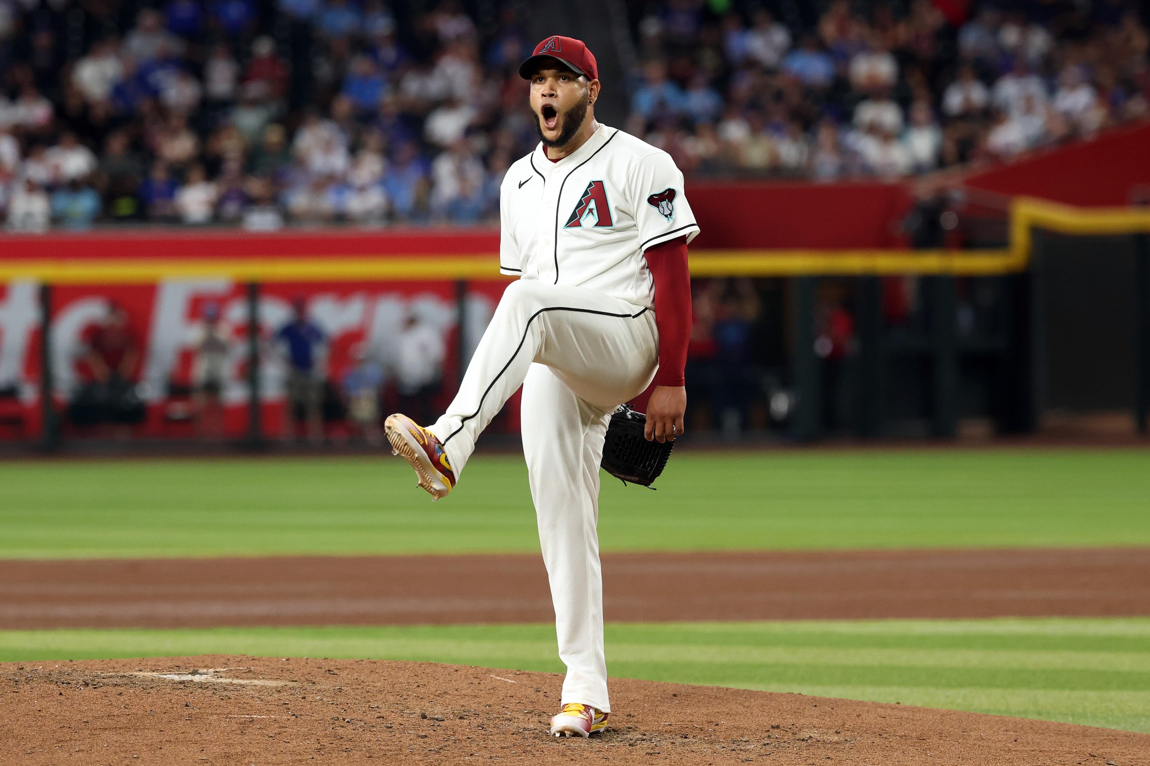 Eduardo Rodriguez keeps delivering as D-backs grind out a pivotal win over Cubs