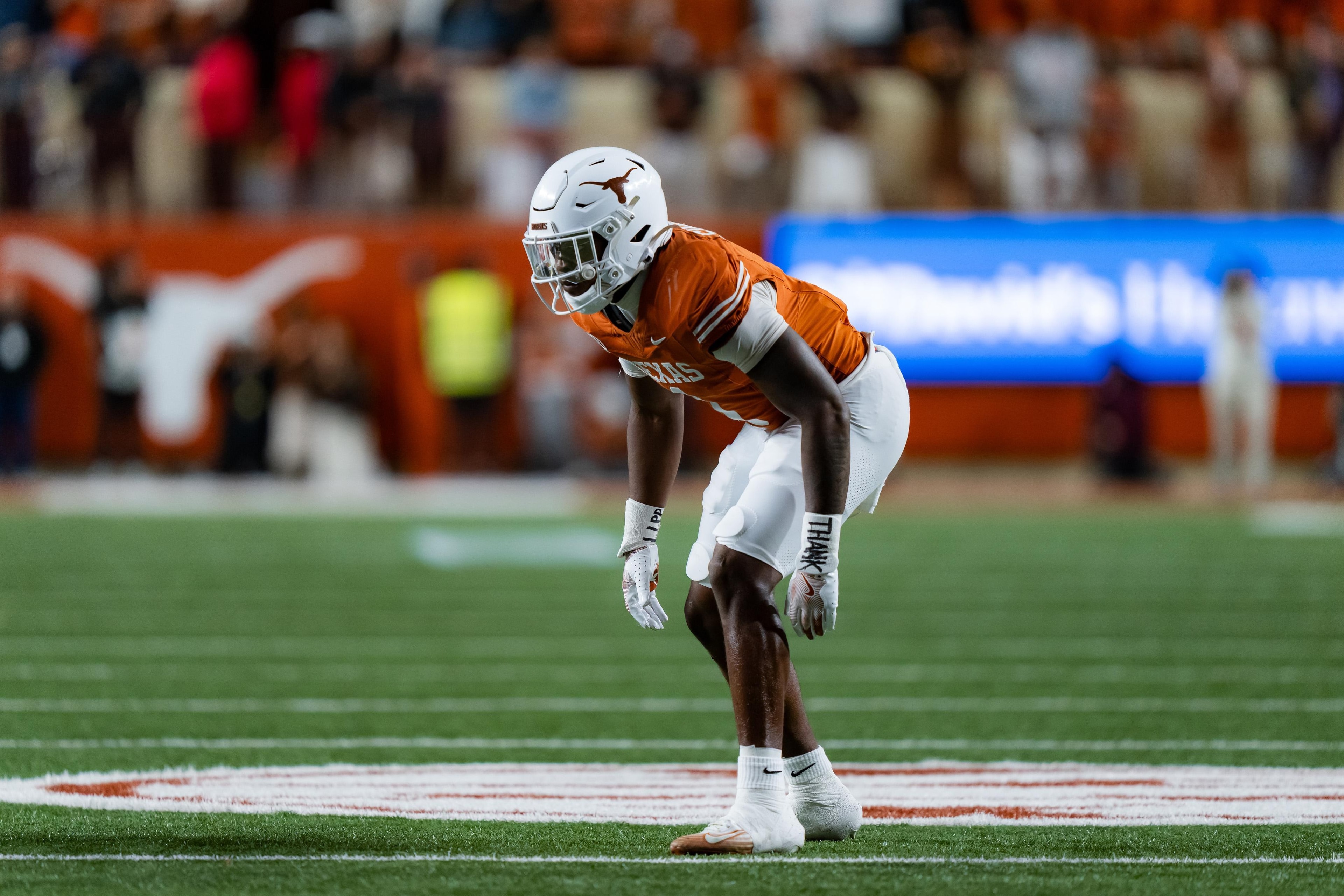 Texas’ Rasheem Biles and Colin Simmons repeat on Chuck Bednarik Award watch list