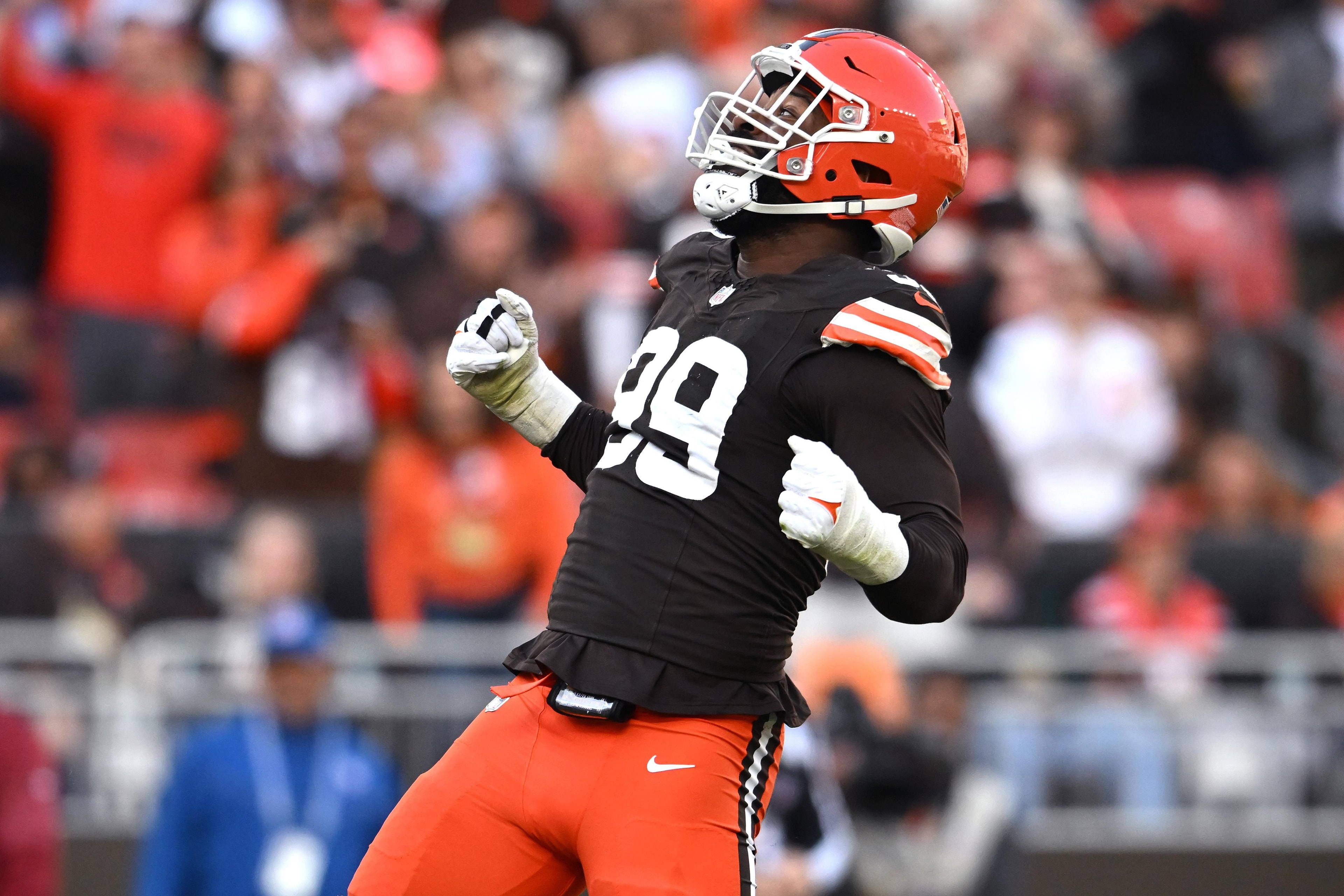 Report: Za’Darius Smith’s visit lands Cleveland in familiar territory as Browns look for defensive-end help