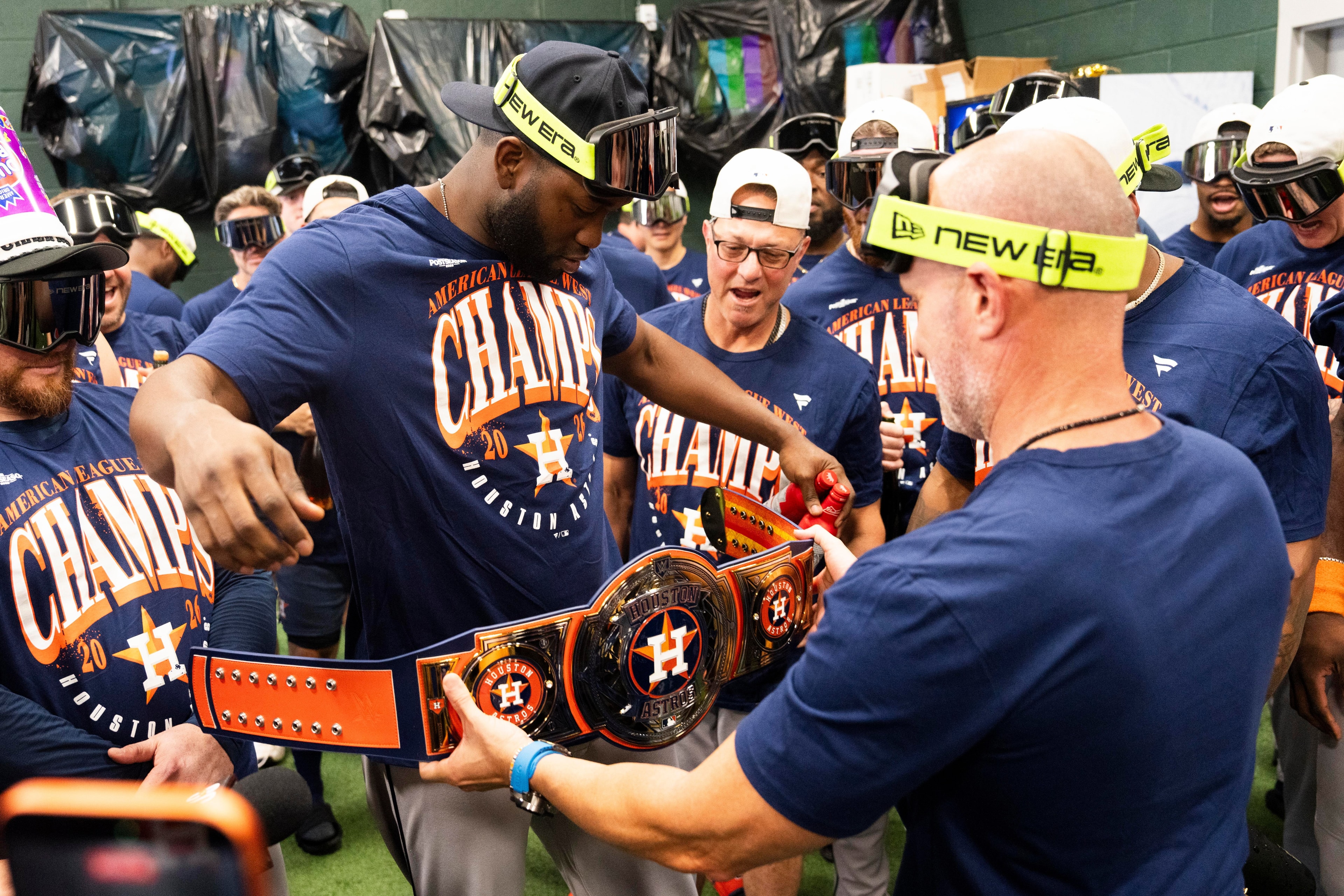 Astros finish 81-81, clinch AL West title on final day