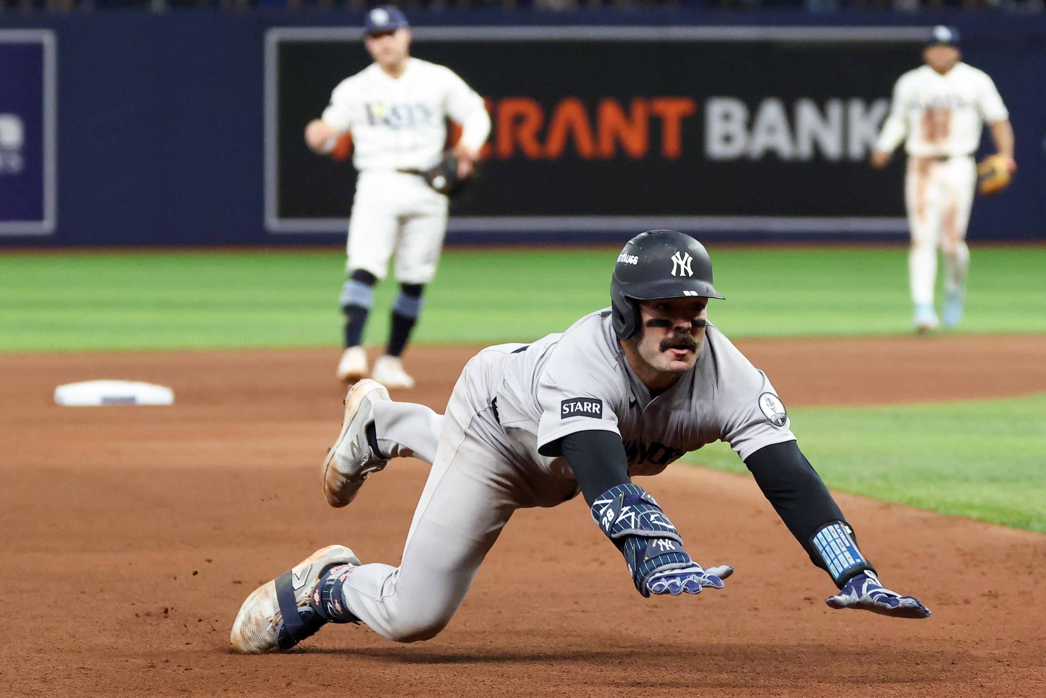 Yankees’ latest October exit underscores a familiar problem: closing time vs elite postseason opponents