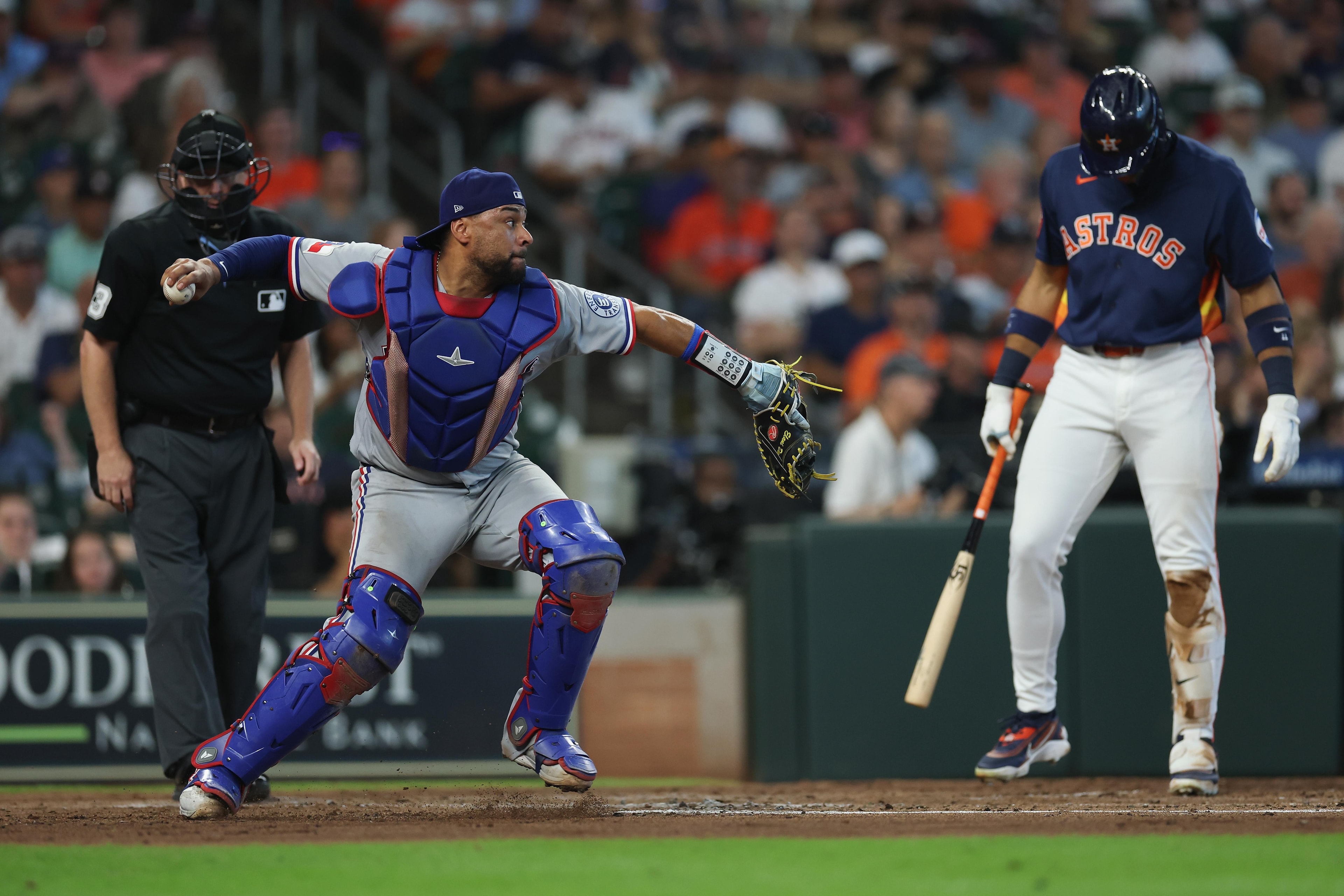 MLB’s Wild Card dilemma reignites, as fans weigh the expanded playoff path