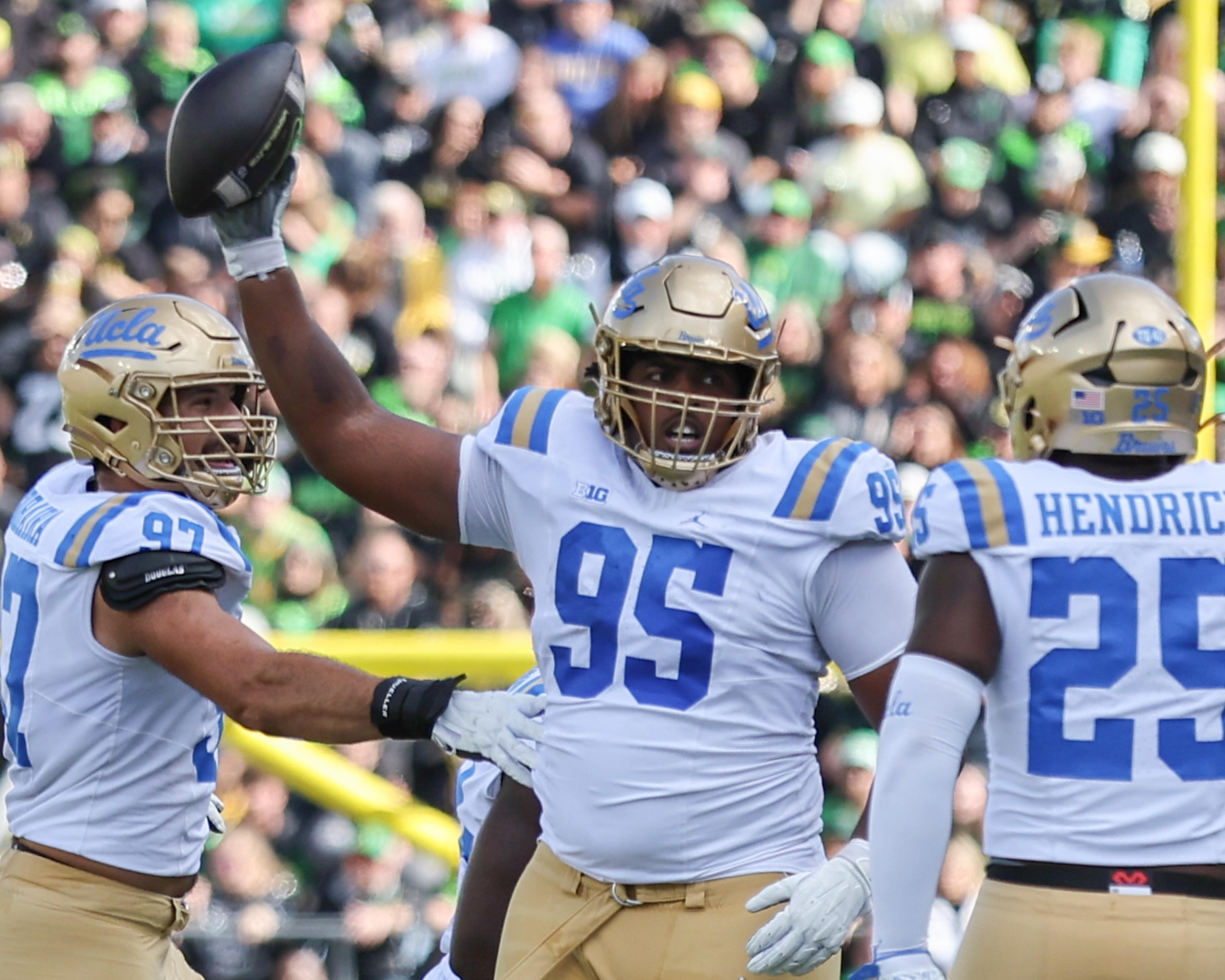 Big Ten Week 6 Power Rankings shift after “a couple upsets,” Yahoo Sports says