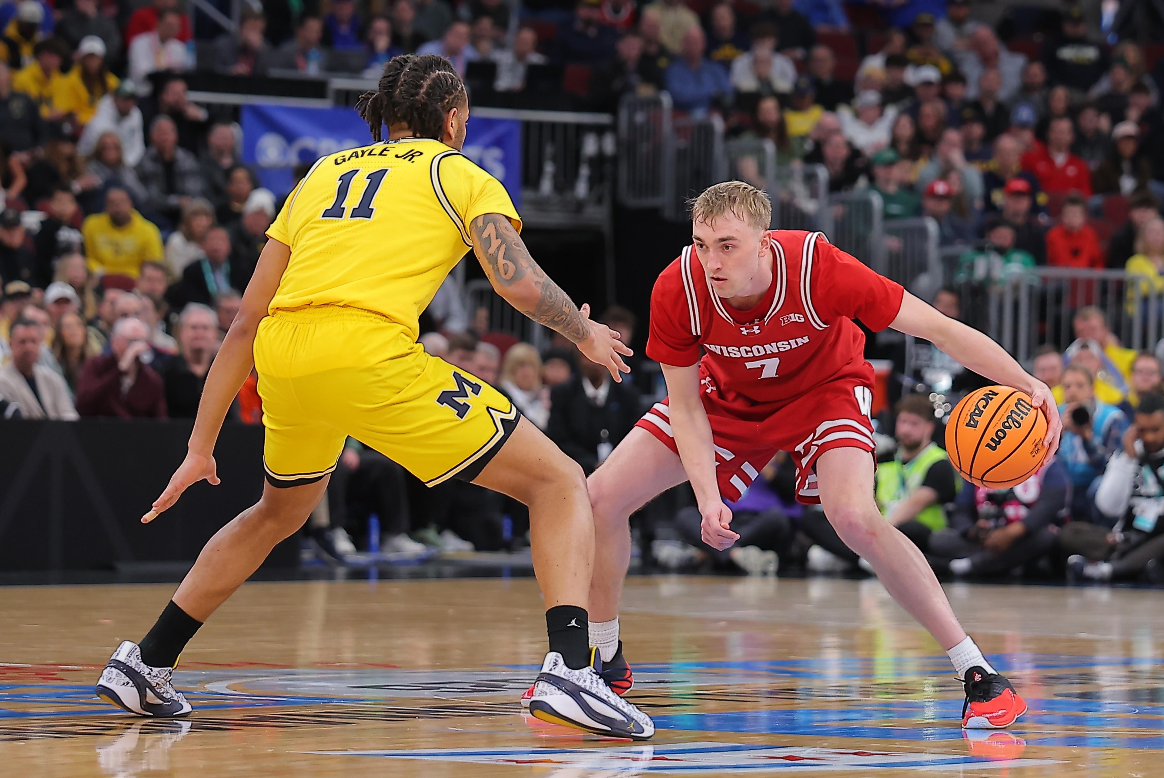 Andrew Rohde, a former Wisconsin guard, enters the transfer portal after preliminary eligibility ruling