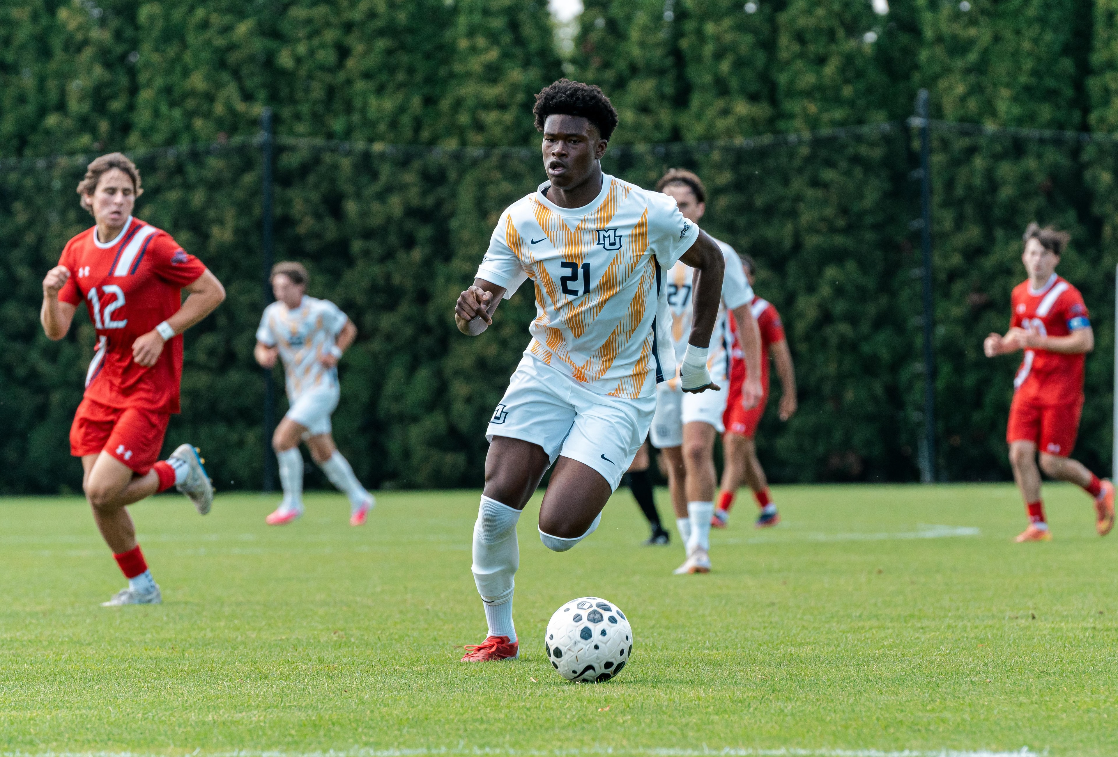 Marquette jumps early and holds on for a 4-2 win over Northern Illinois
