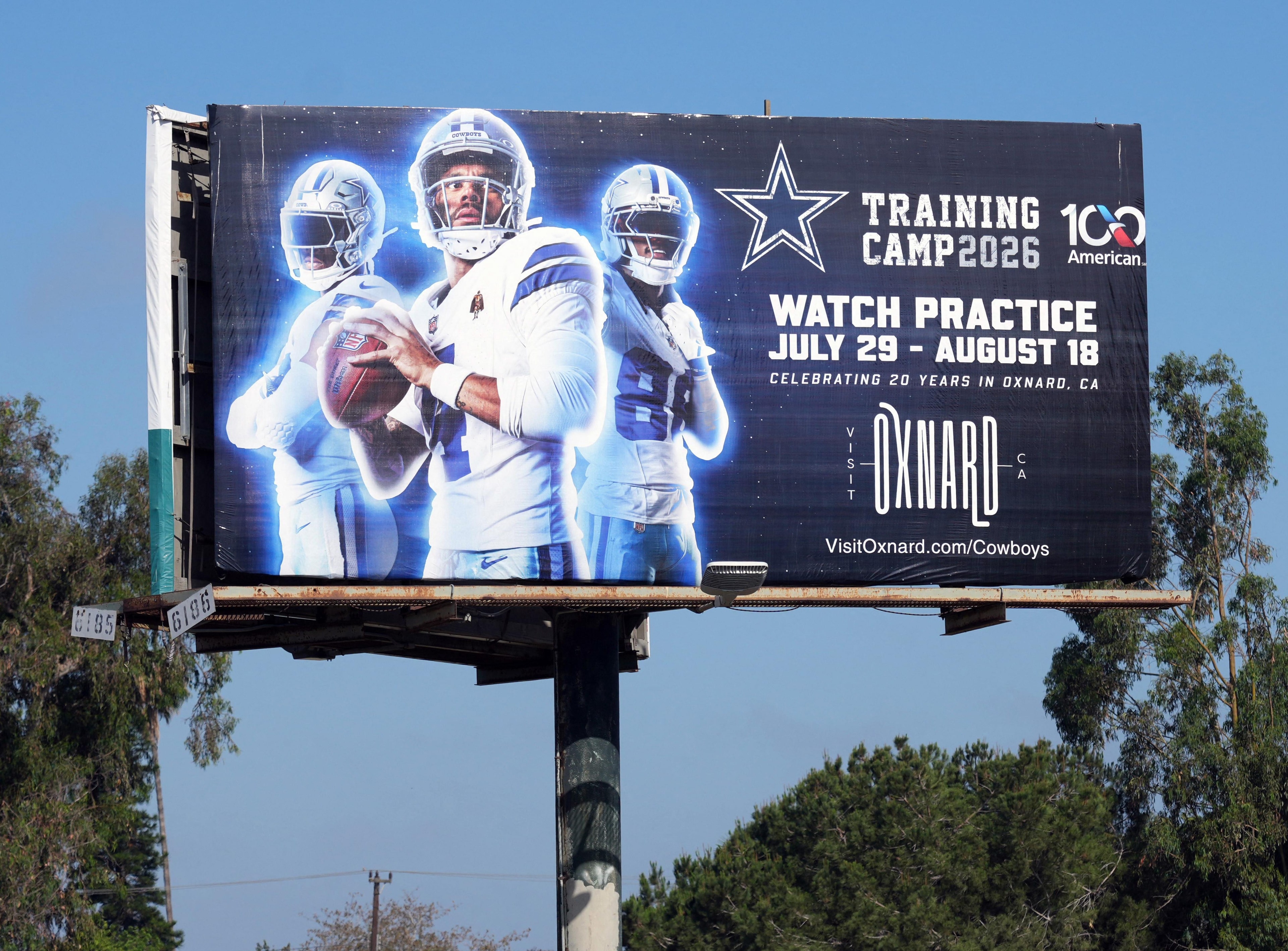 Cowboys open Practice #12 in Oxnard, with fans invited into the live discussion