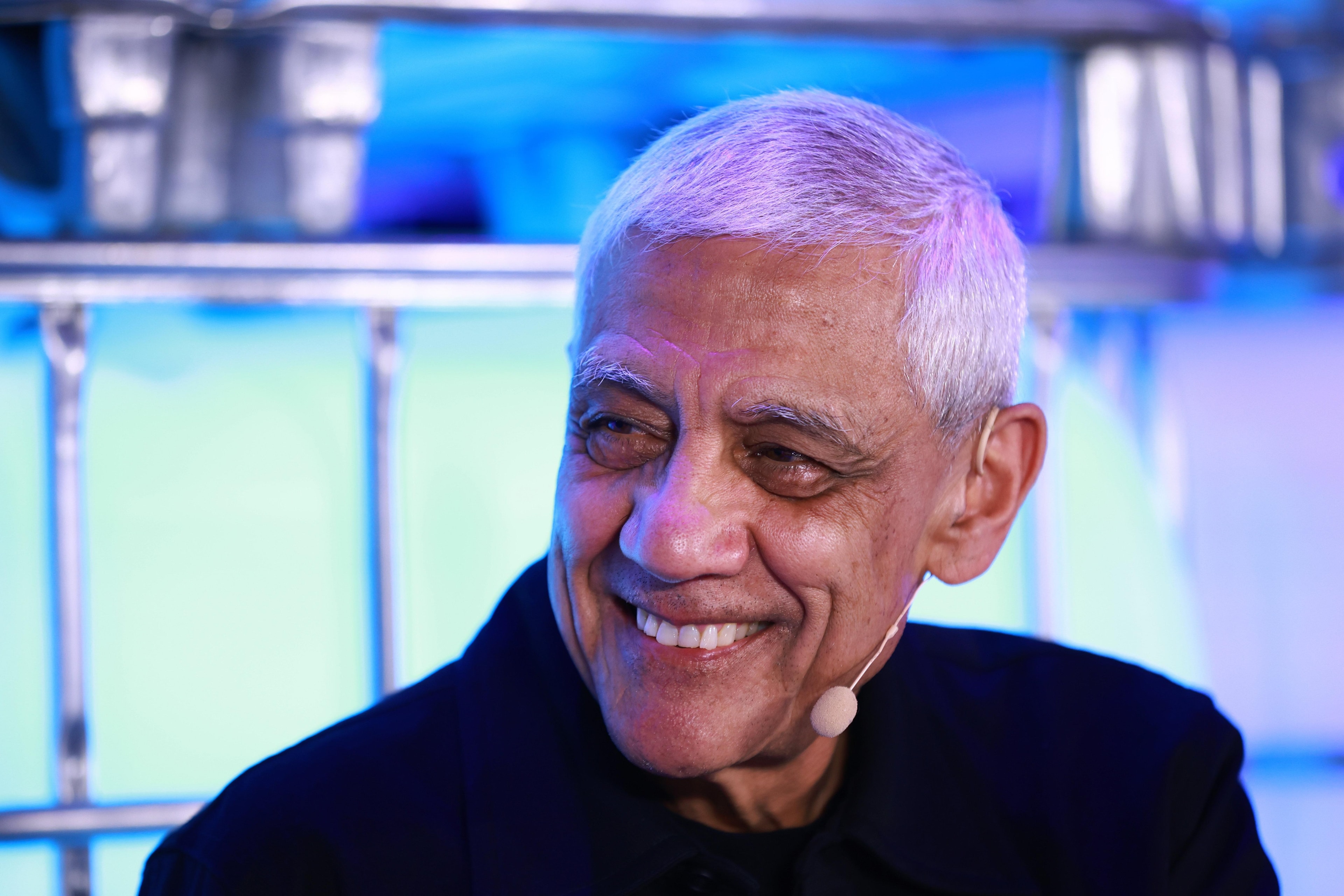 Vinod Khosla marks first Seahawks press conference as franchise ownership nears transition