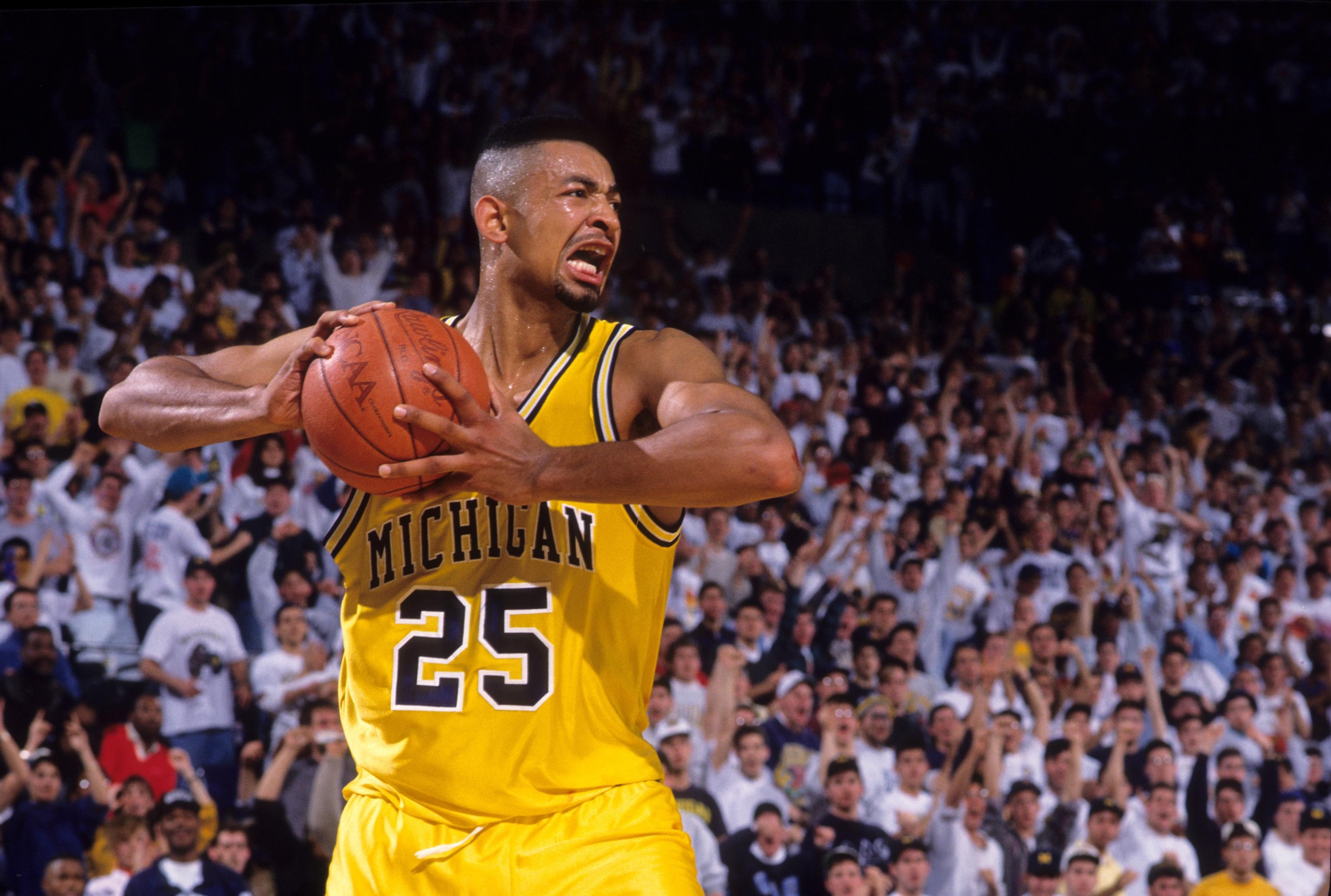 Juwan Howard ranked No. 3 among Michigan men’s basketball’s best players since 1989 in Yahoo Sports’ Fab Five-focused list