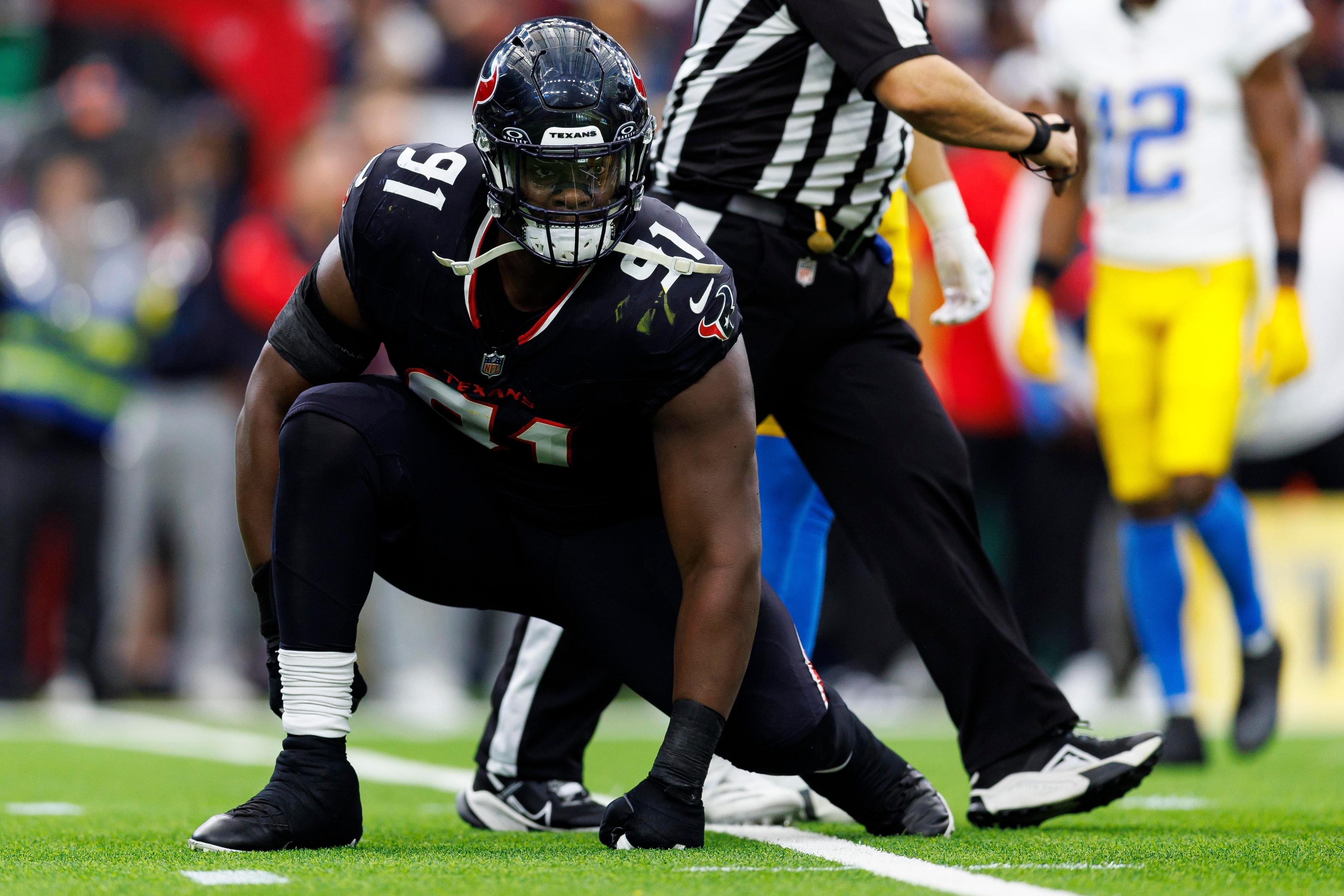 Folorunso Fatukasi’s Raiders arrival becomes focal point as run defense issues emerge in early preseason