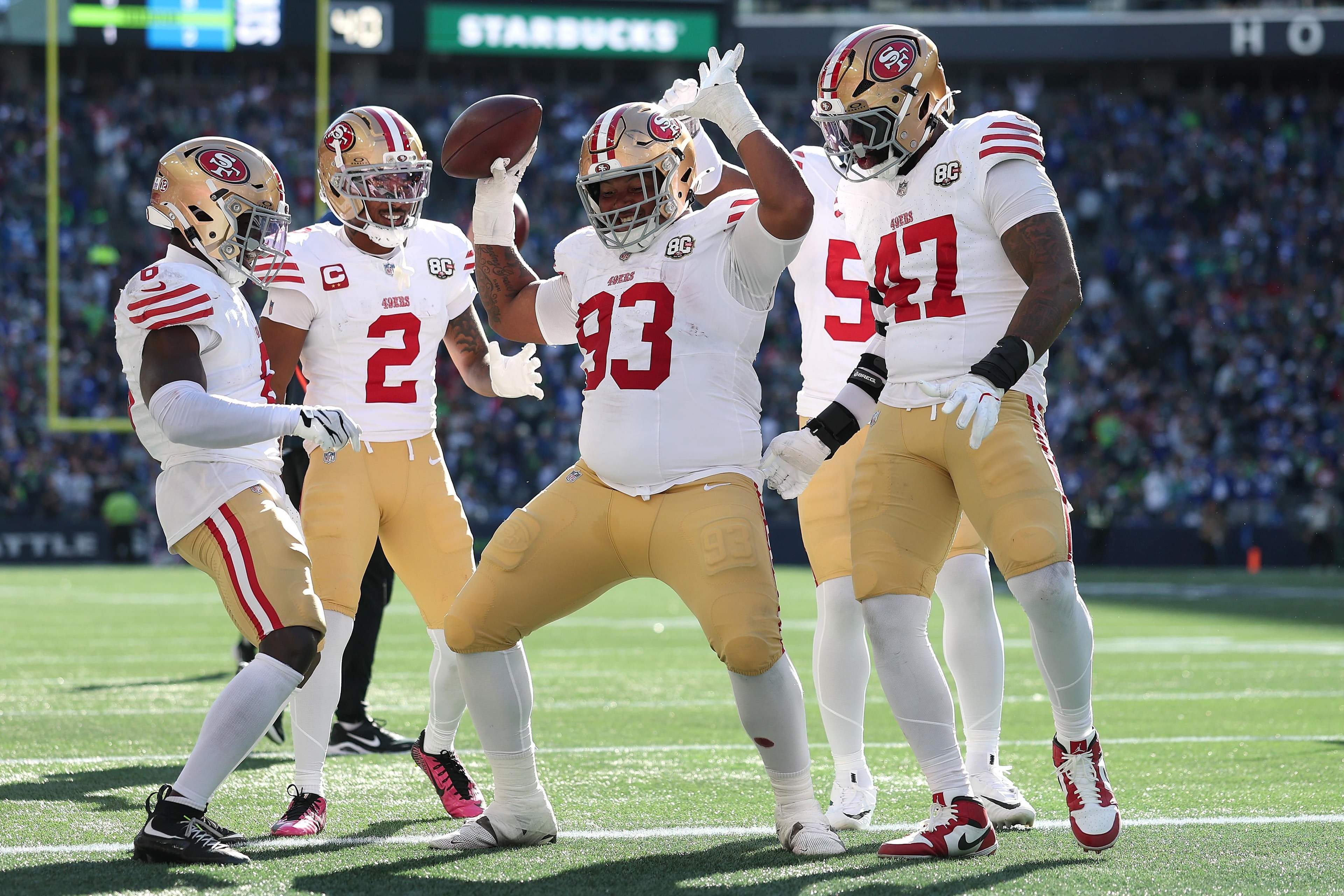 49ers’ young defense stood out in Seattle, helping lift San Francisco to 5-0