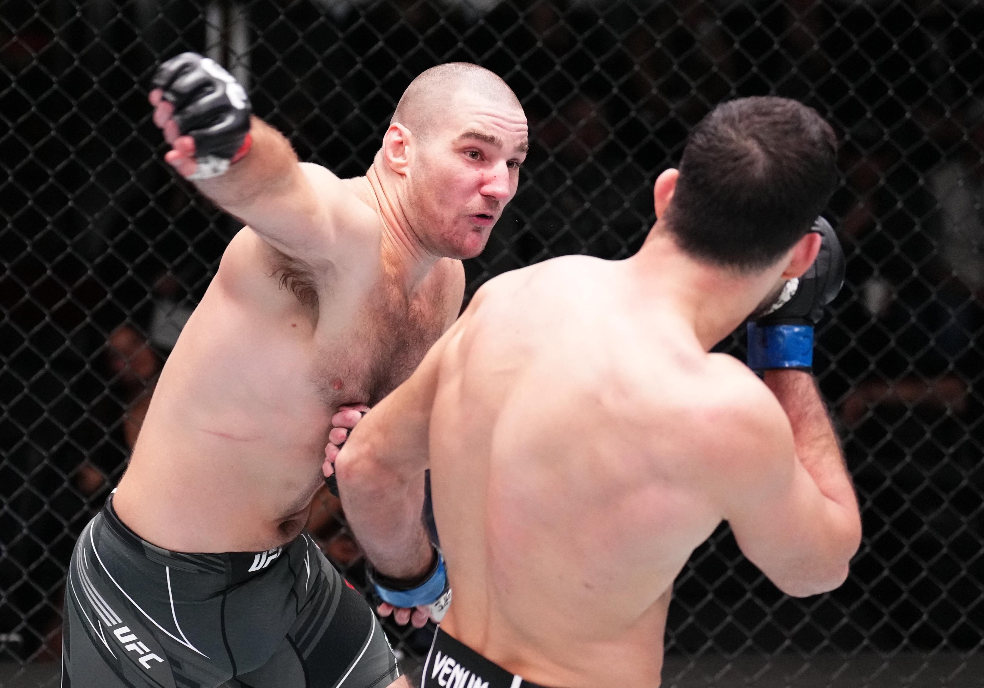 Imavov and Strickland face off at UFC PI in highlight moment from UFC’s “Midnight Mania”