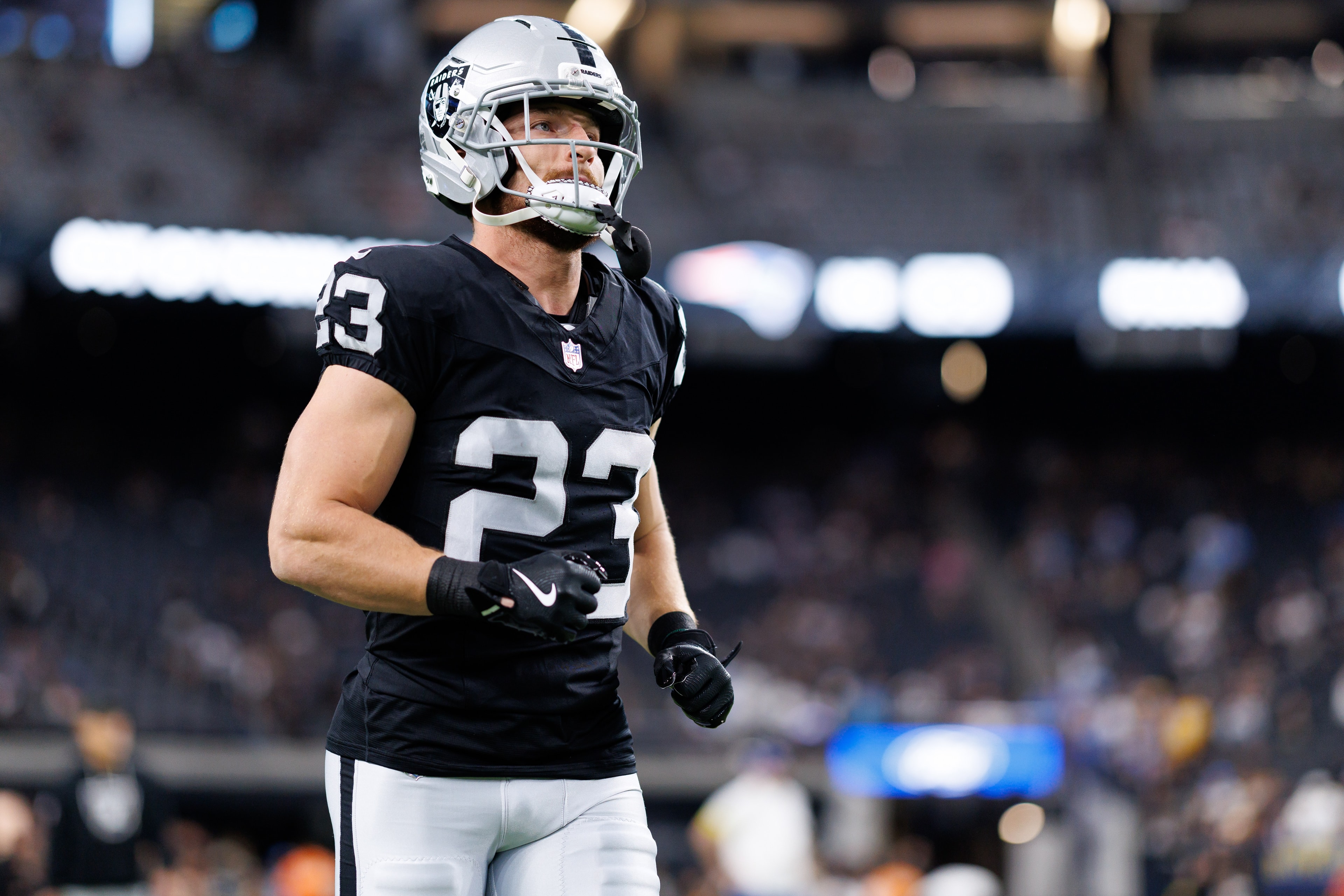 Dylan Laube’s return spark highlights Raiders’ young draft class in Week 4 loss to Chiefs