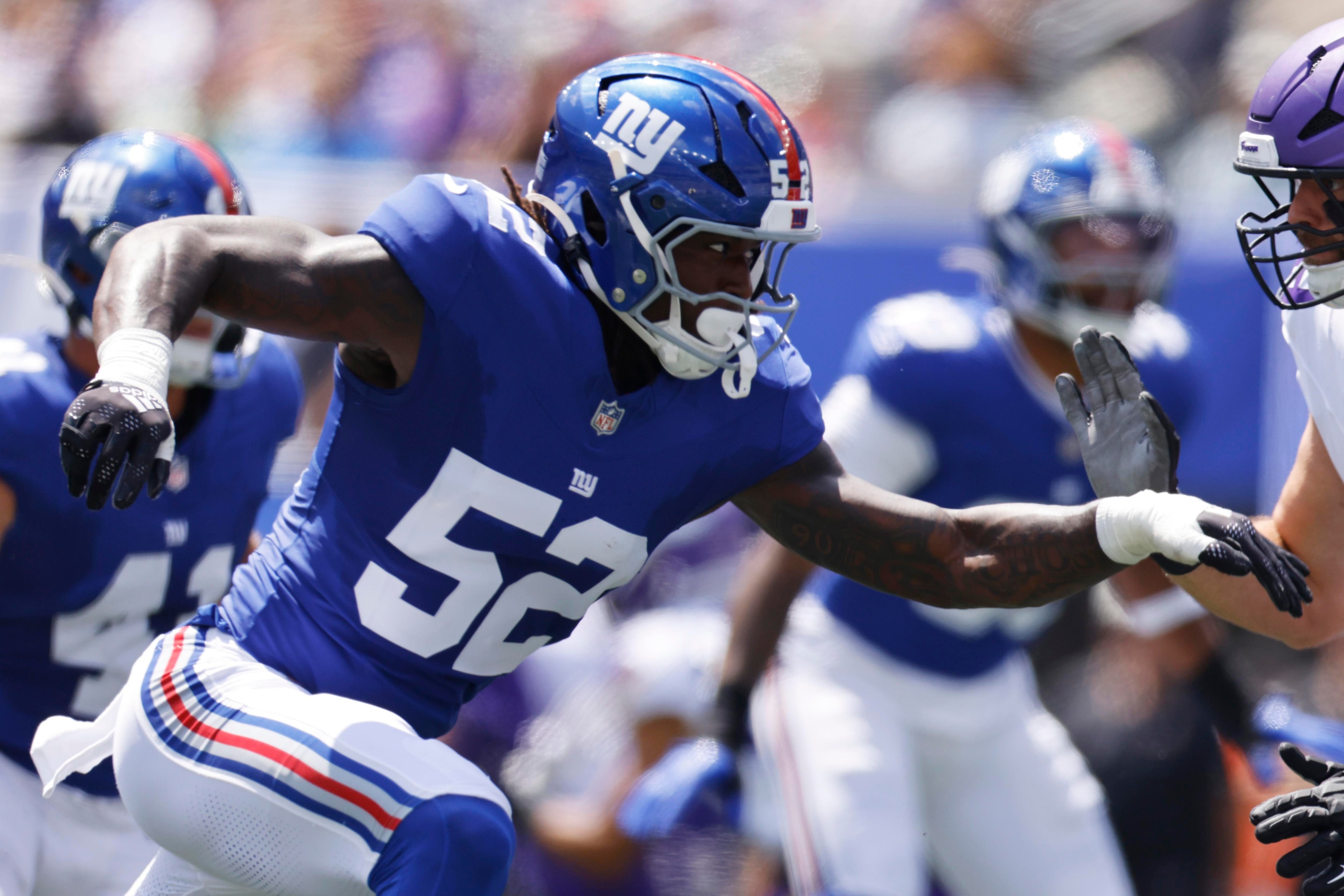 Giants rookies carry the work from joint practice into exhibition vs. Dolphins