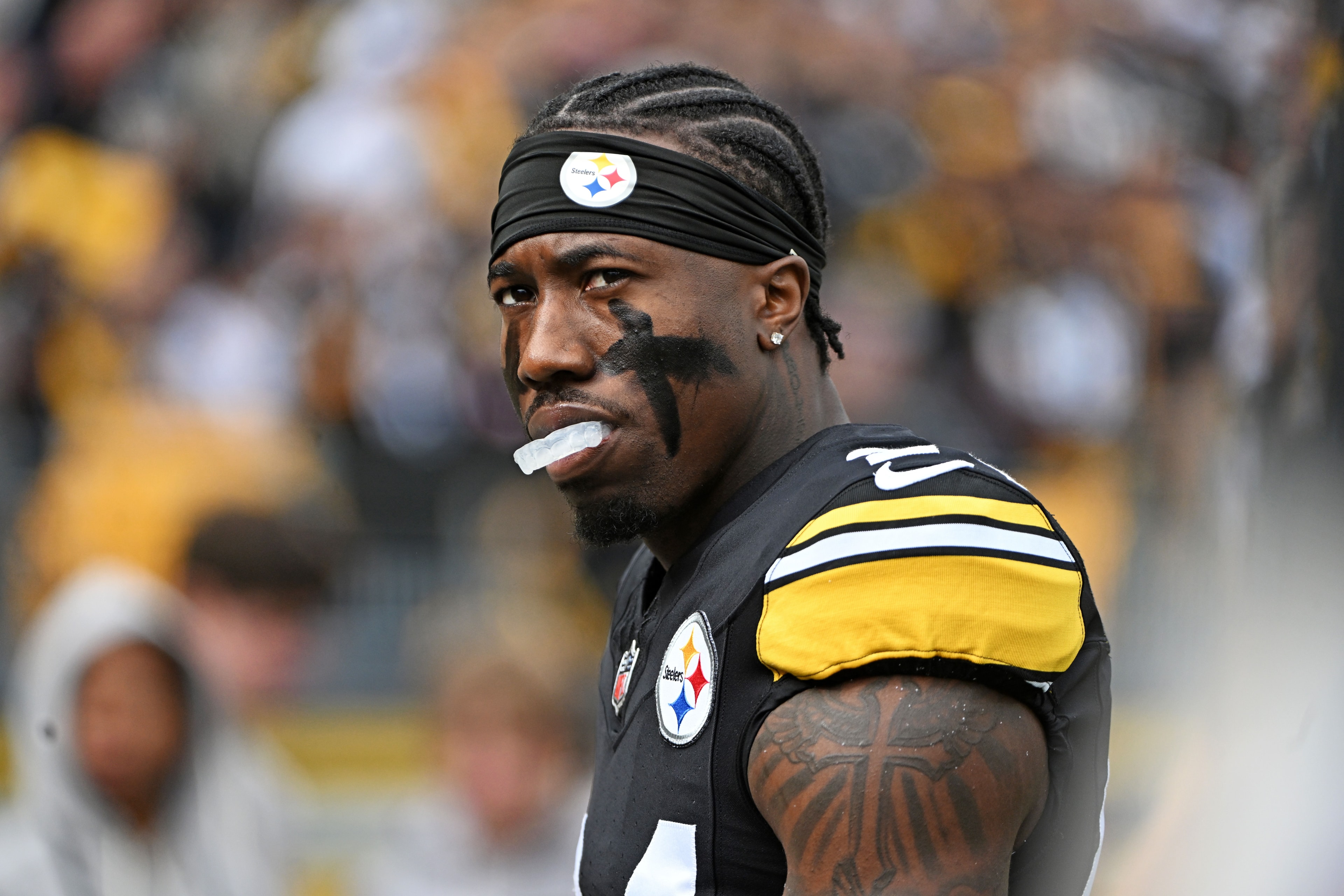 NFL analyst floats four hypothetical trade partners for Joey Porter Jr as Steelers contract talks continue