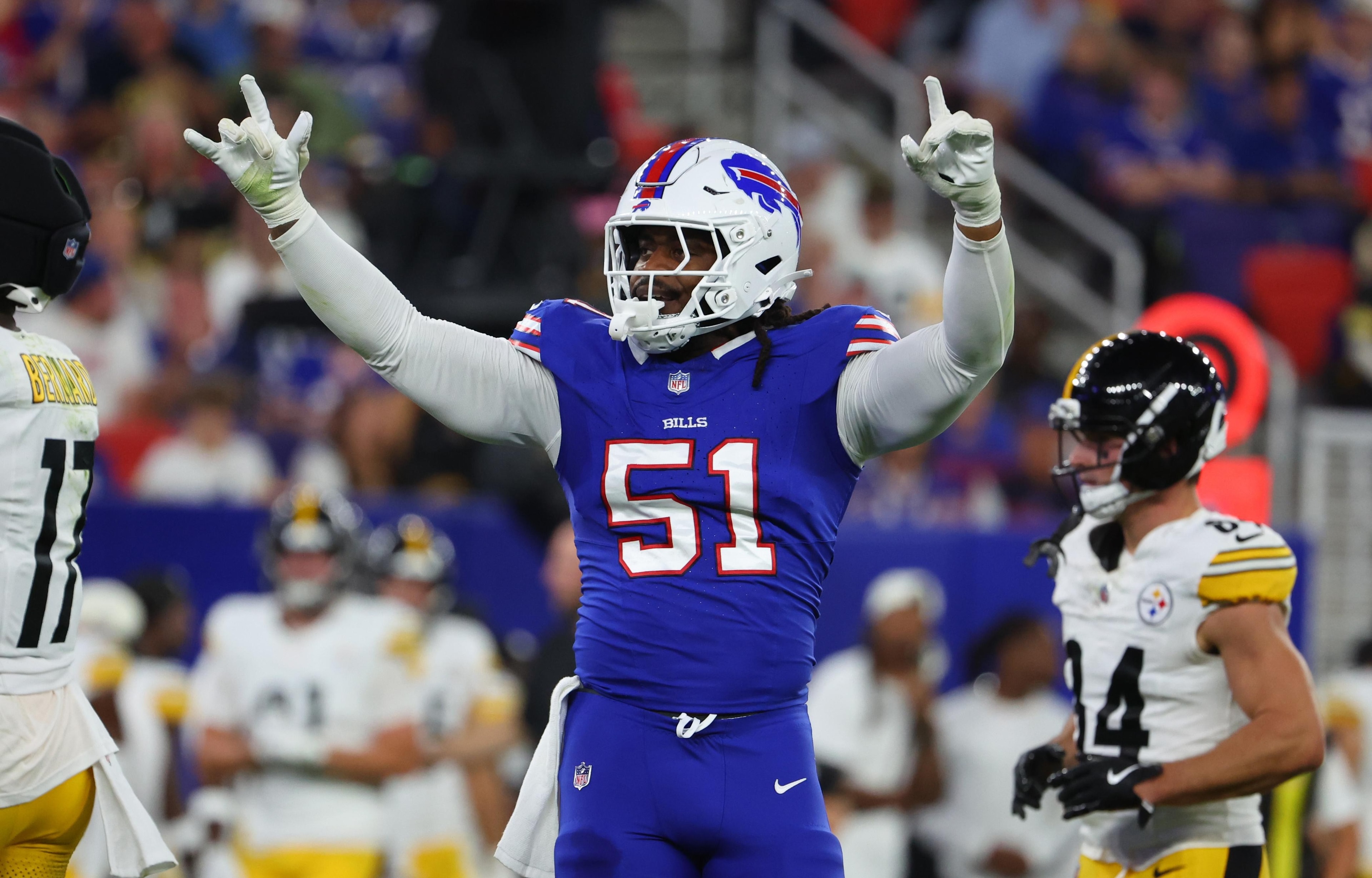 Bills make a quick post-Rams roster swap, re-signing an outside pass rusher and releasing a defensive back