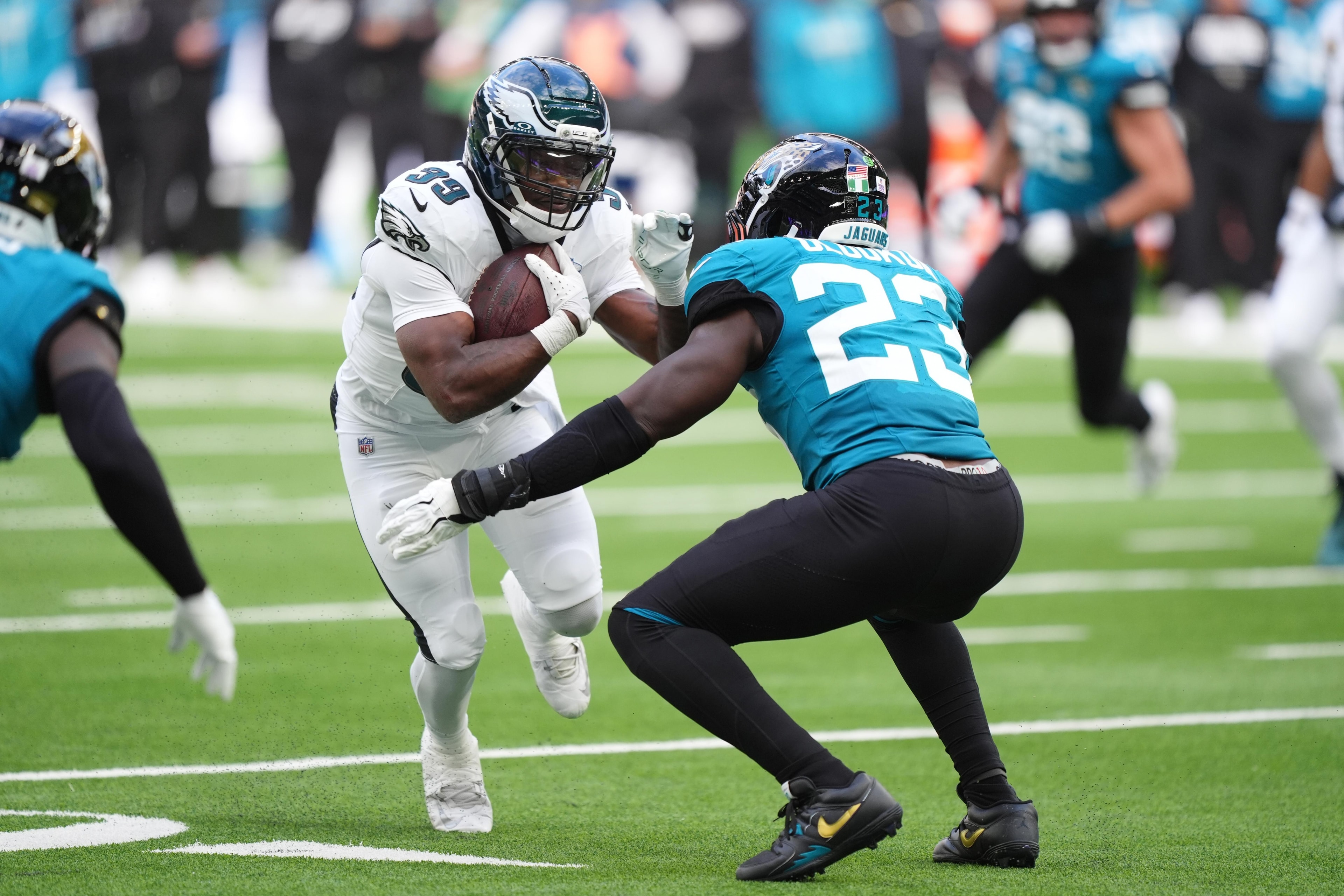 Eagles film review turns focus to the run game after another tough week on offense