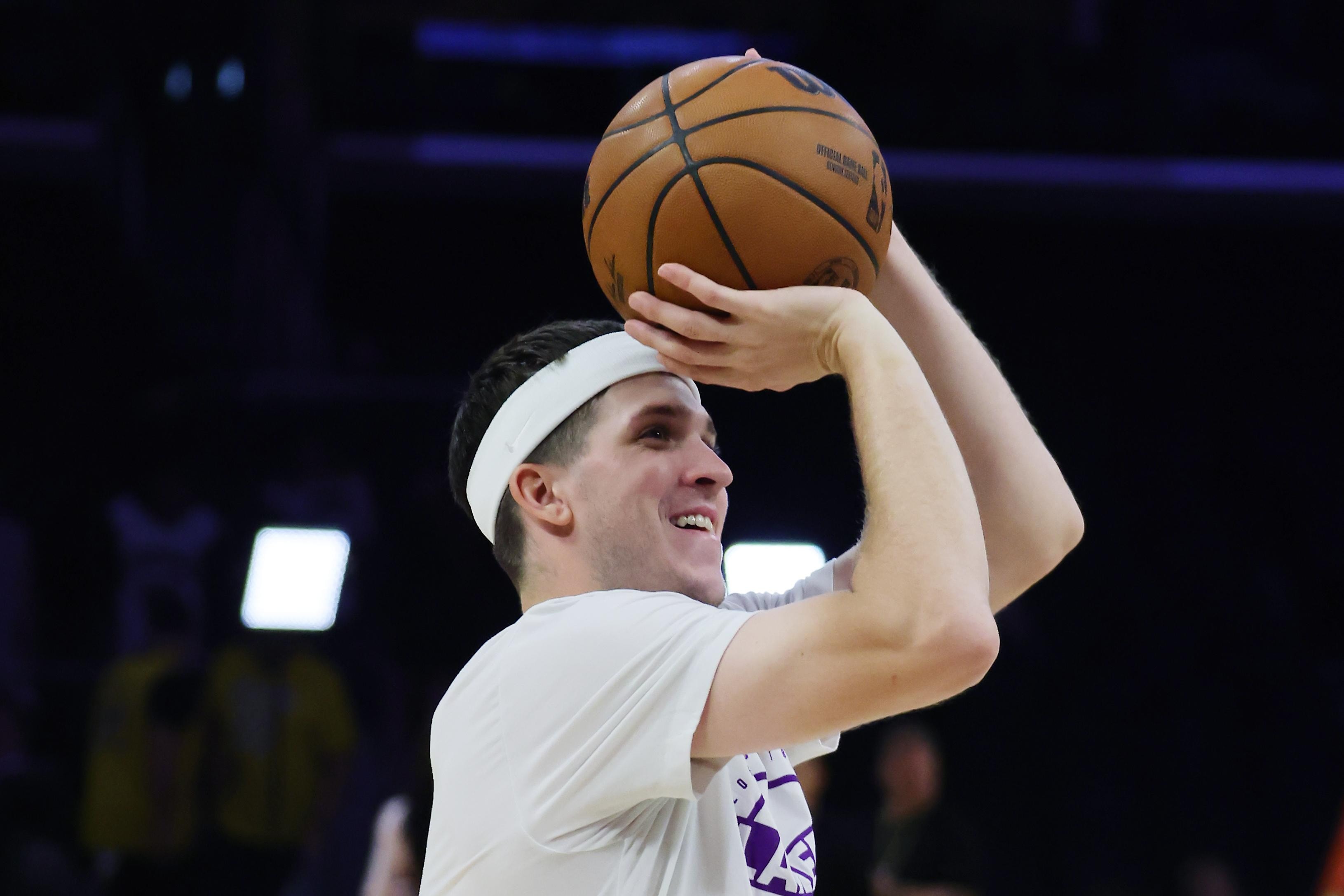 Austin Reaves set to return for Lakers preseason debut vs. Kings