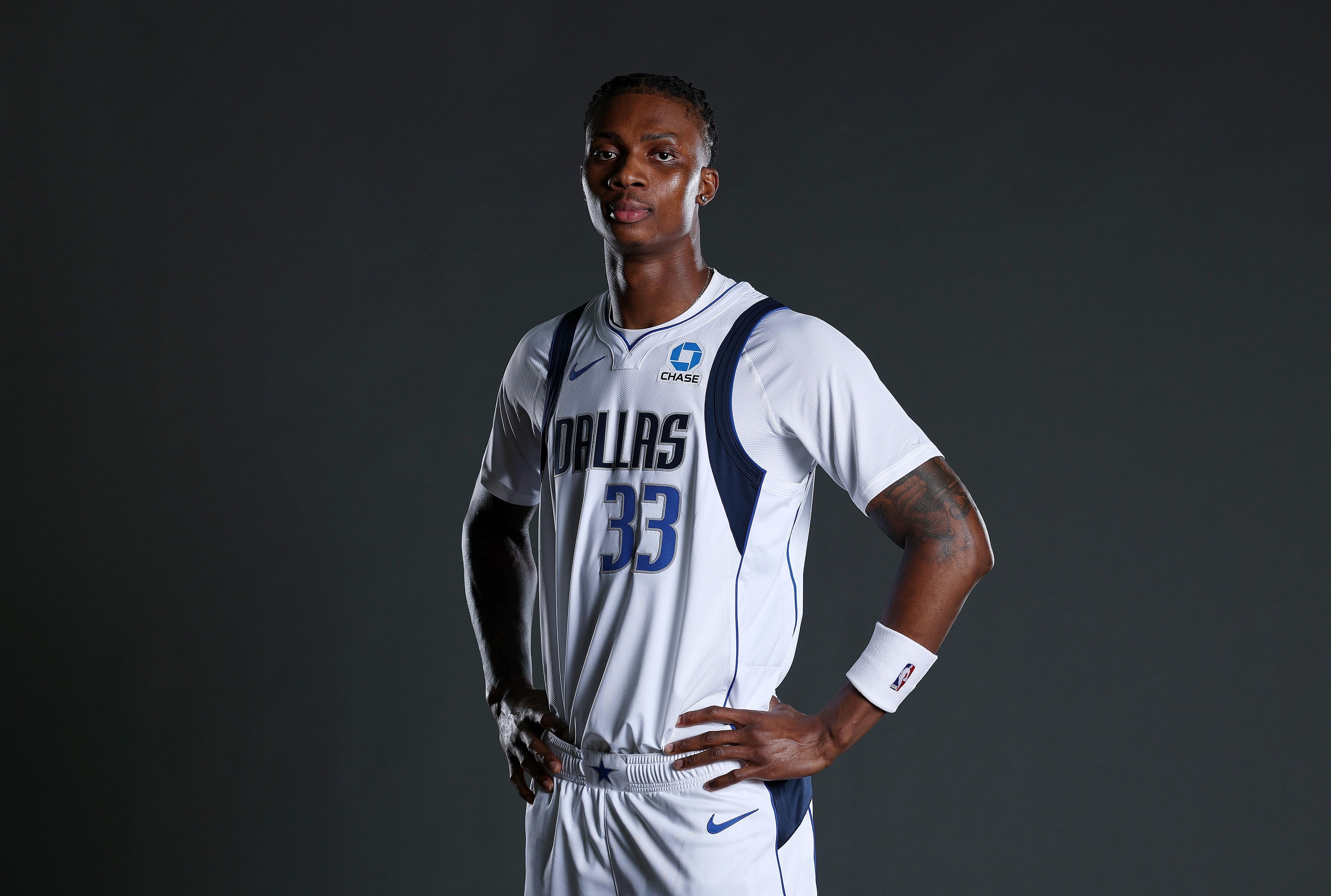 Can Tobi Lawal become the Mavericks’ next Derrick Jones Jr.-type defender?