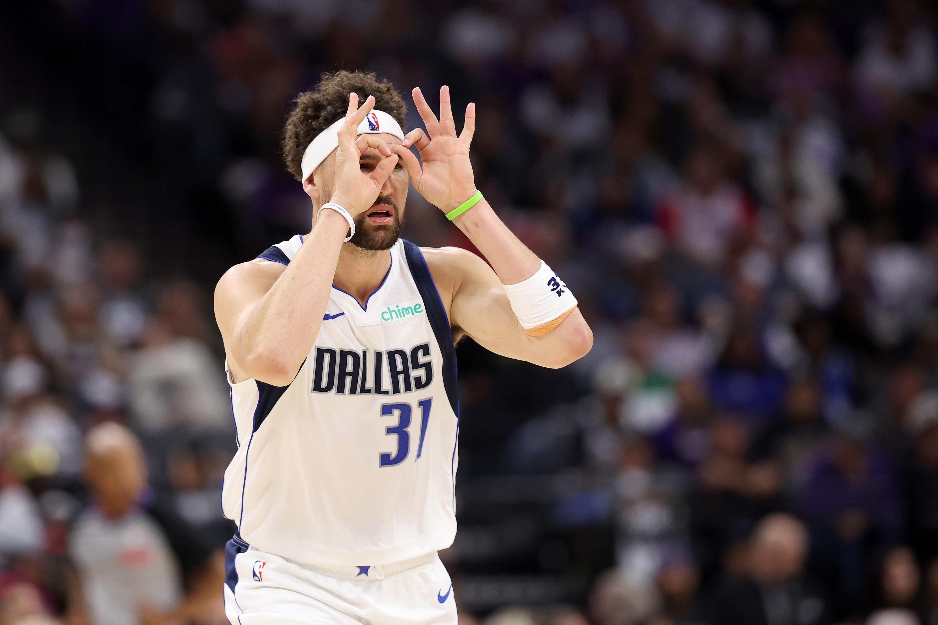 Klay Thompson signing addresses Miami’s shooting need, but the Heat’s deeper roster questions remain