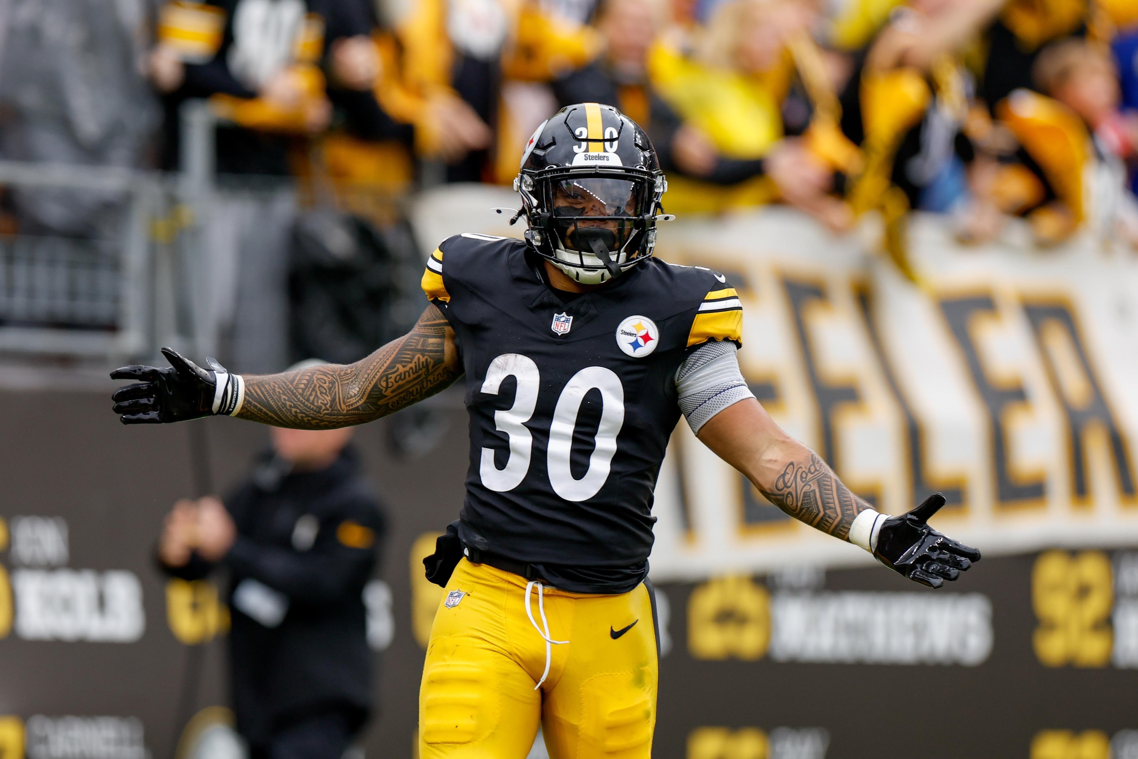 Jaylen Warren turns a dynamic Steelers skillset into an outright breakout