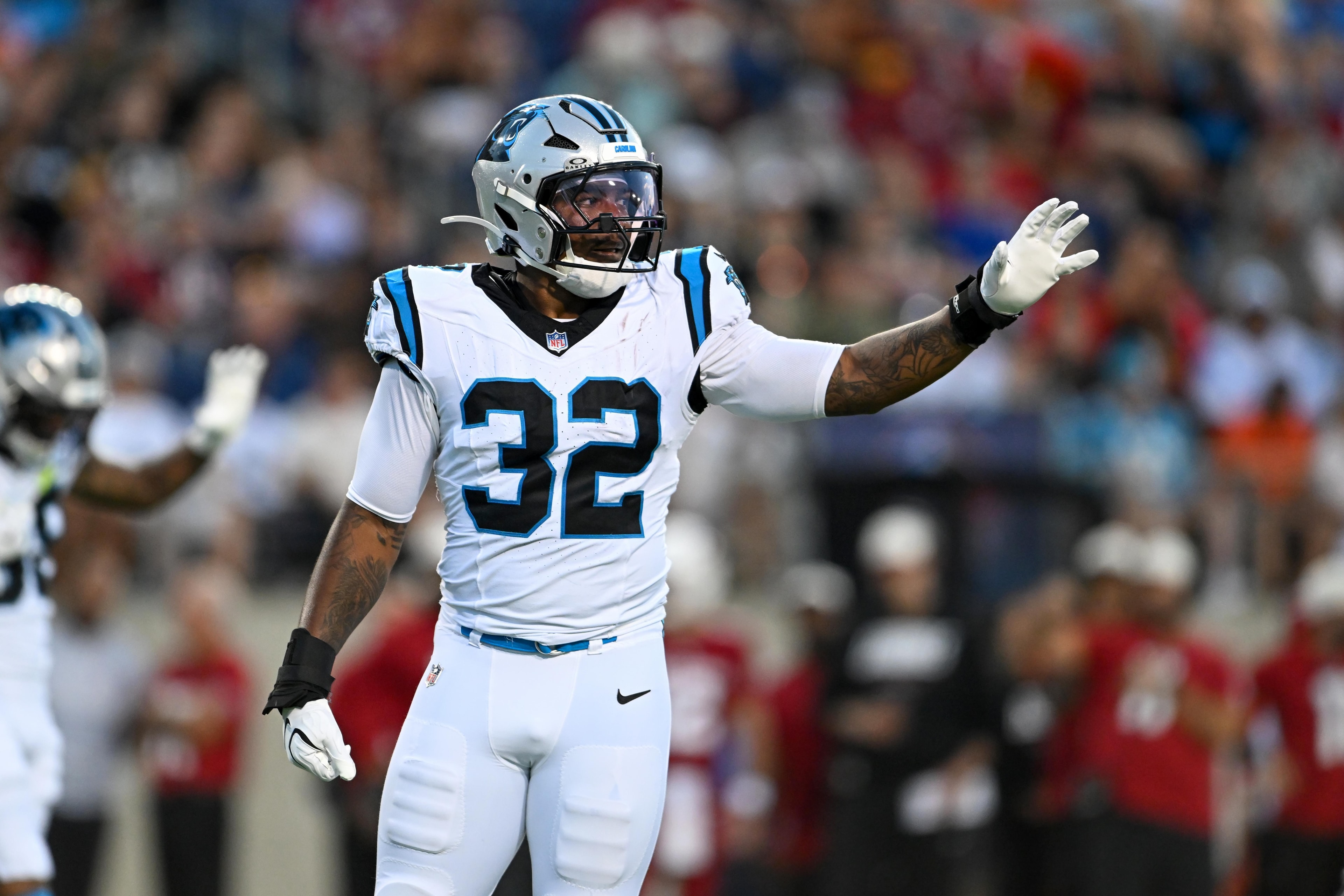 NFL cutdown day turns over a familiar look, with former Packers visitors and a Panthers waiver