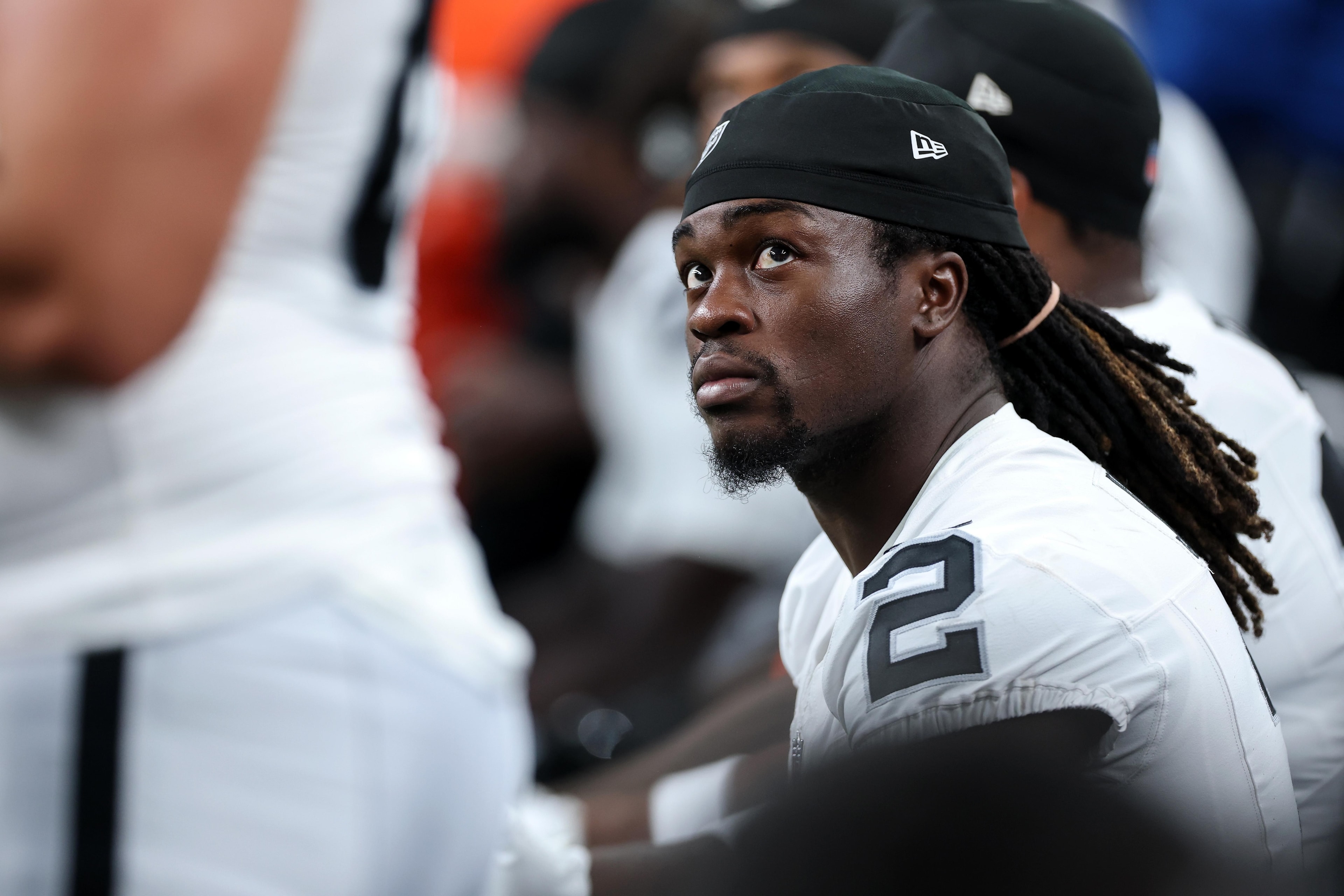 Raiders practice setback: Ashton Jeanty leaves with right leg injury, raising stakes for season opener ramp
