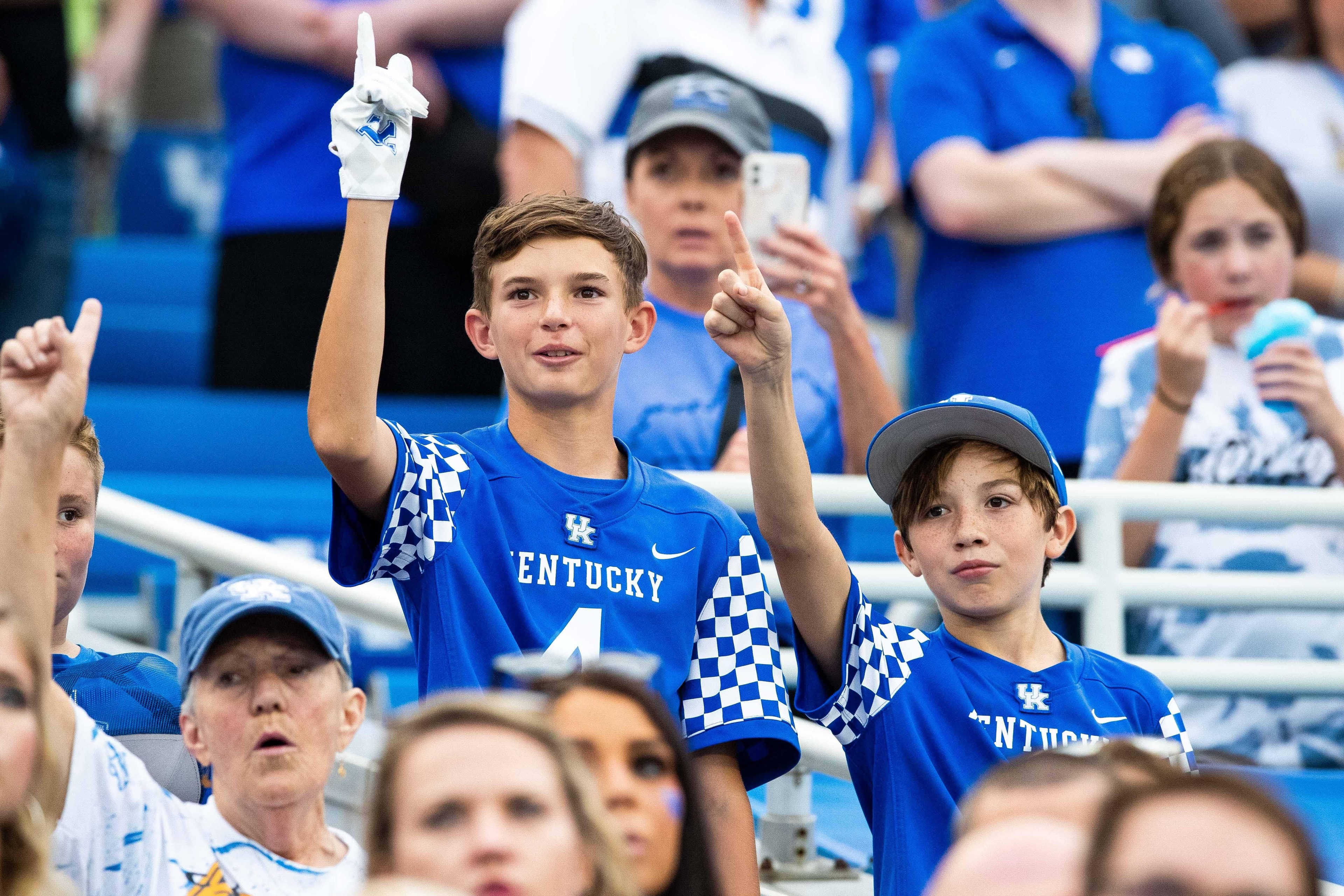 Kentucky Wildcats open the SEC season portion of their schedule hosting Youngstown State in Game Week
