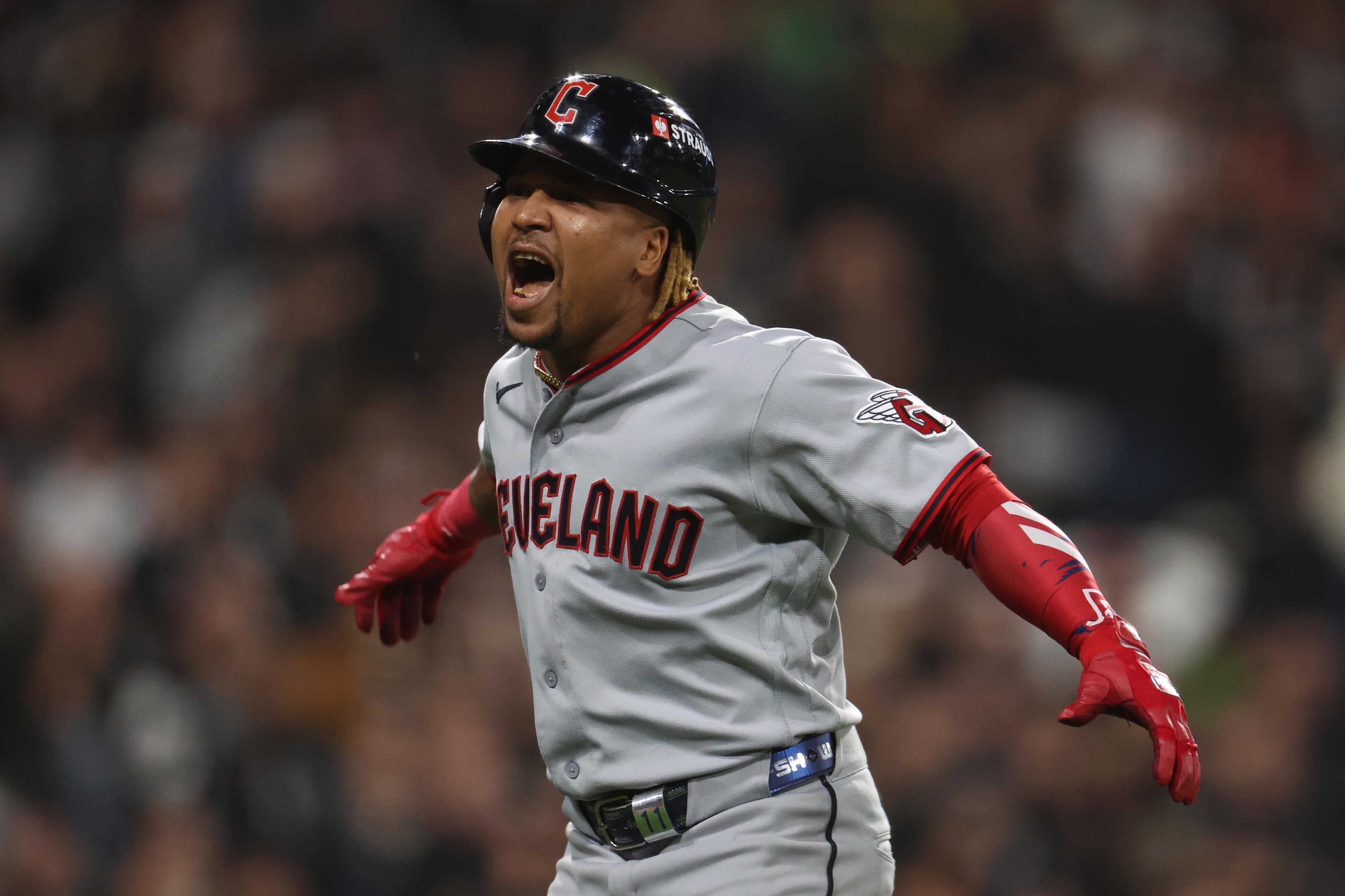 Guardians force Game 5 in the ALDS as Mets look toward a consequential winter